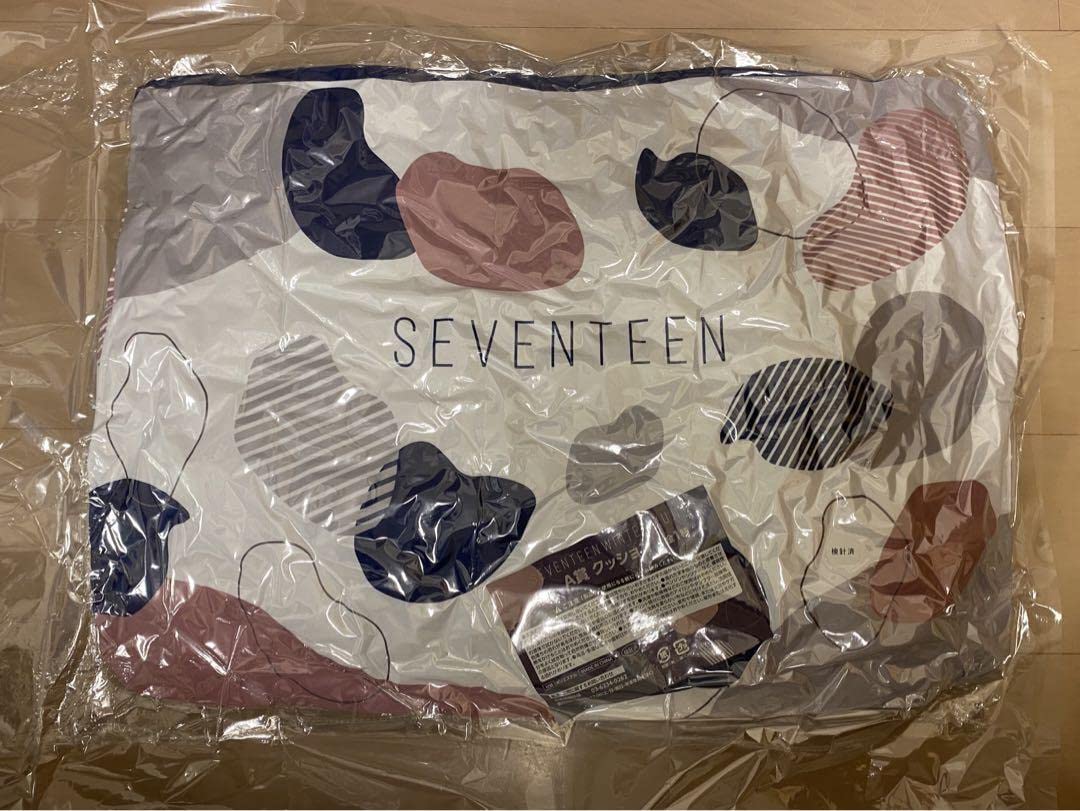 SEVENTEENくじ クッション