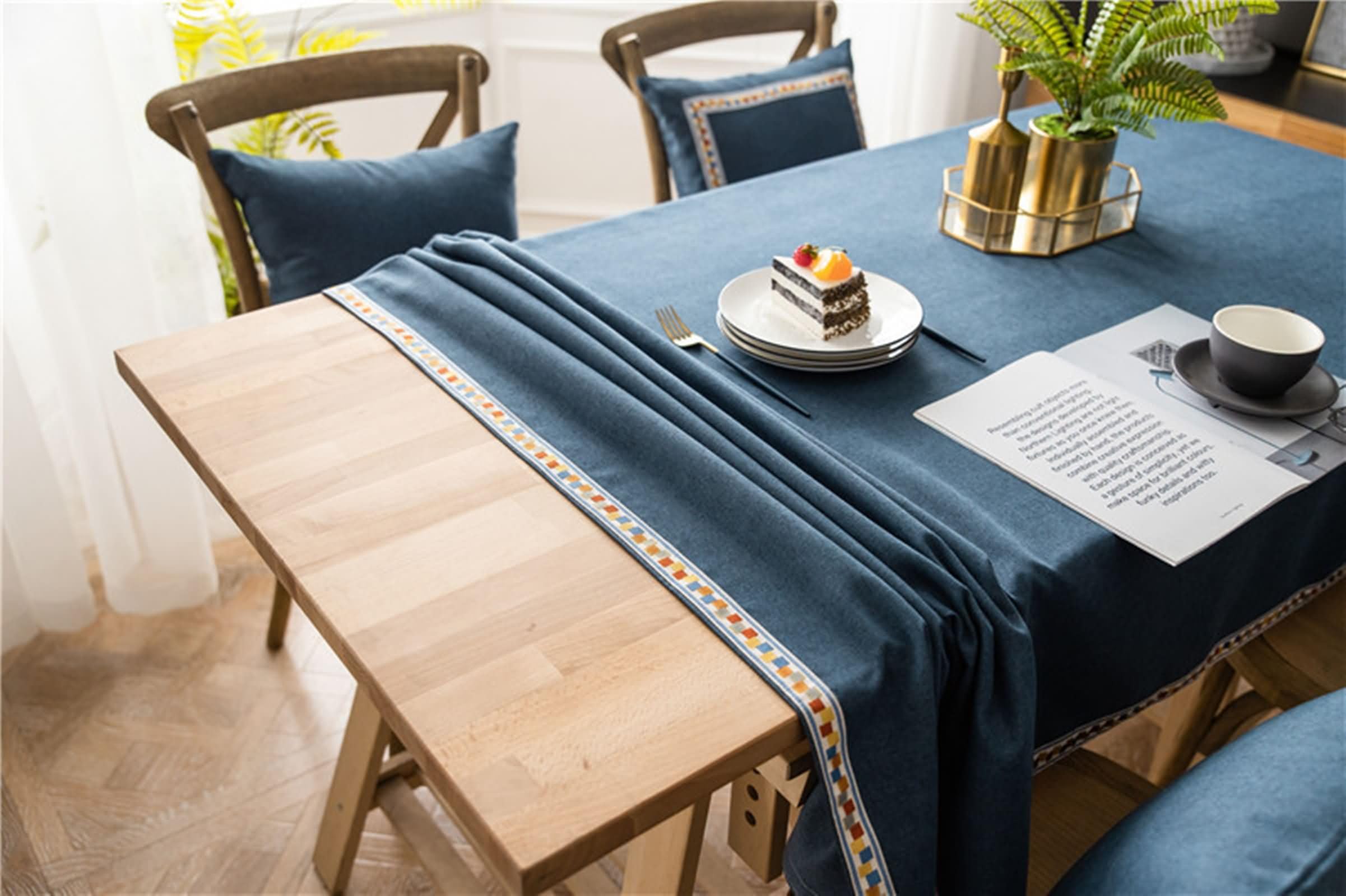 Tischdecke Rechteckige für Balkontisch 130 W x 240 L cm,Tischwäsche Tisch Blau Einfarbig mit Gestickte Bordüre Baumwolle Leinen Garten Tischdecken für Draußen