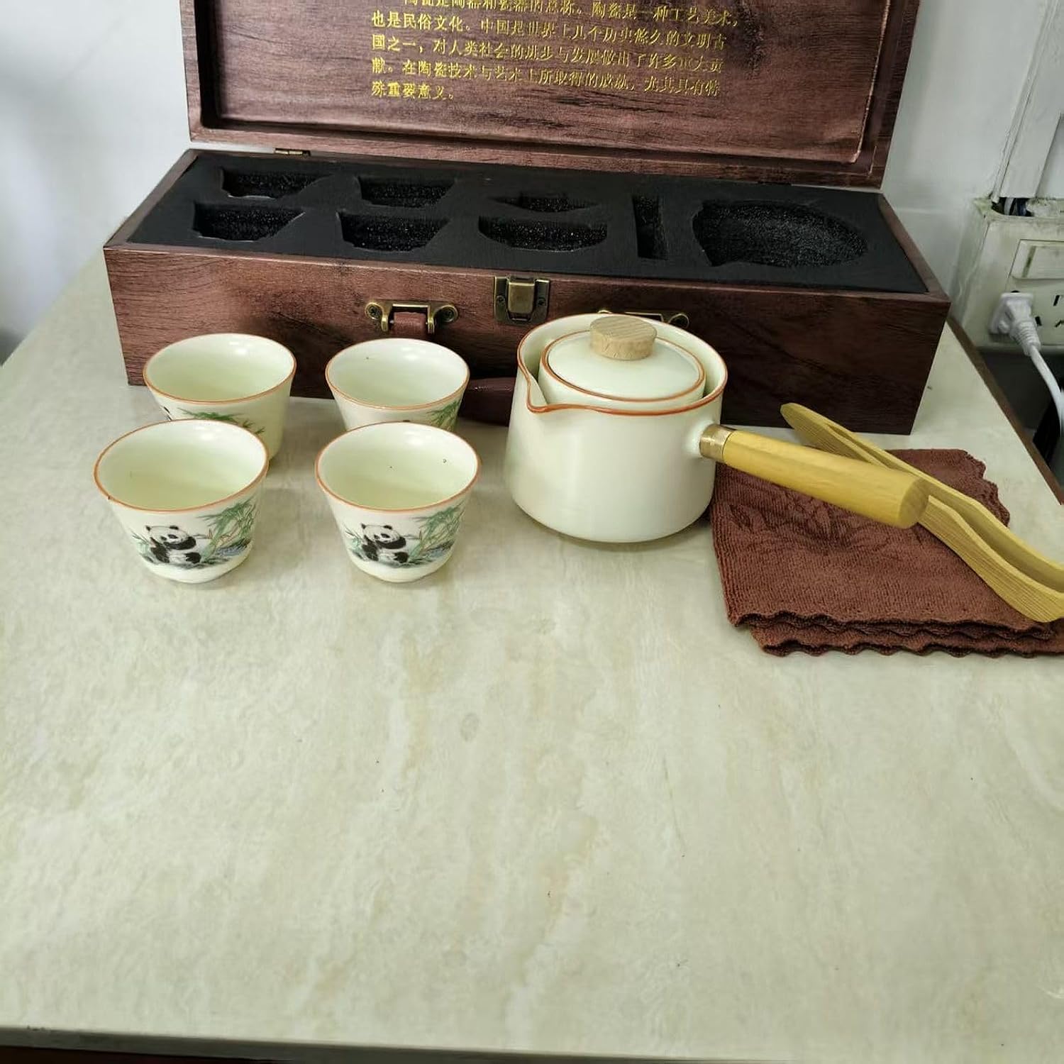 Chinese Kung Fu Tea Set, Semi-Automatic for Lazy Users, Exquisite Gifts Set, Perfect for Christmas, Father's Day, Mother's Day, and Birthday Gifts. (White-Panda)