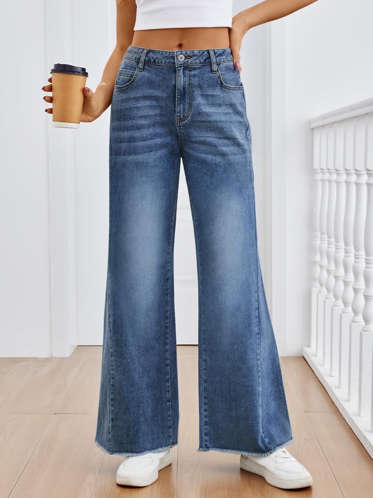 Trendy Queen Women's Wide Leg Jeans, Relaxed Loose Straight Leg with Raw Hem, Comfort Denim Pants