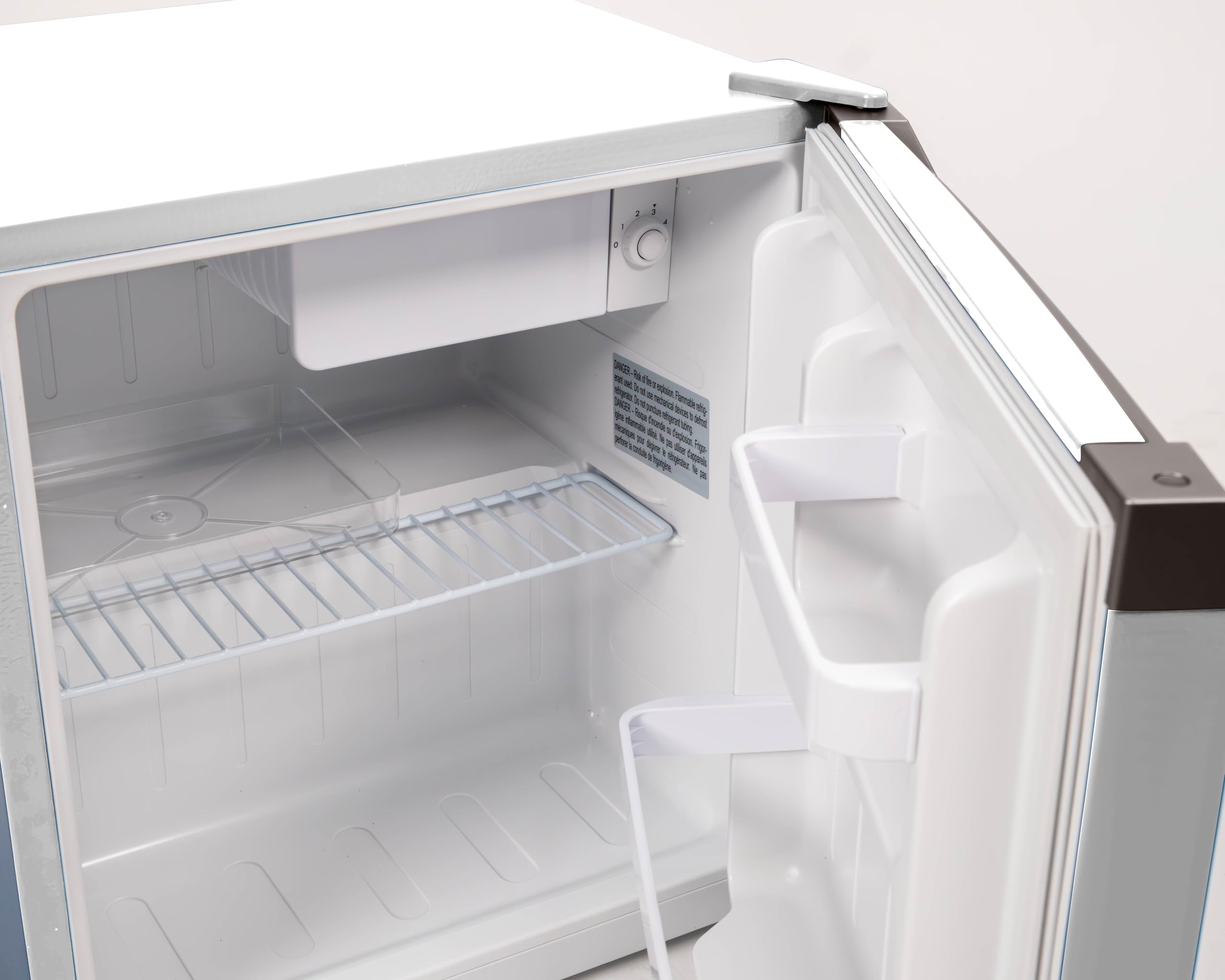 Frigidaire EFR190AMZCOTTON Lodówka, 1,6 stopy sześciennej, biała