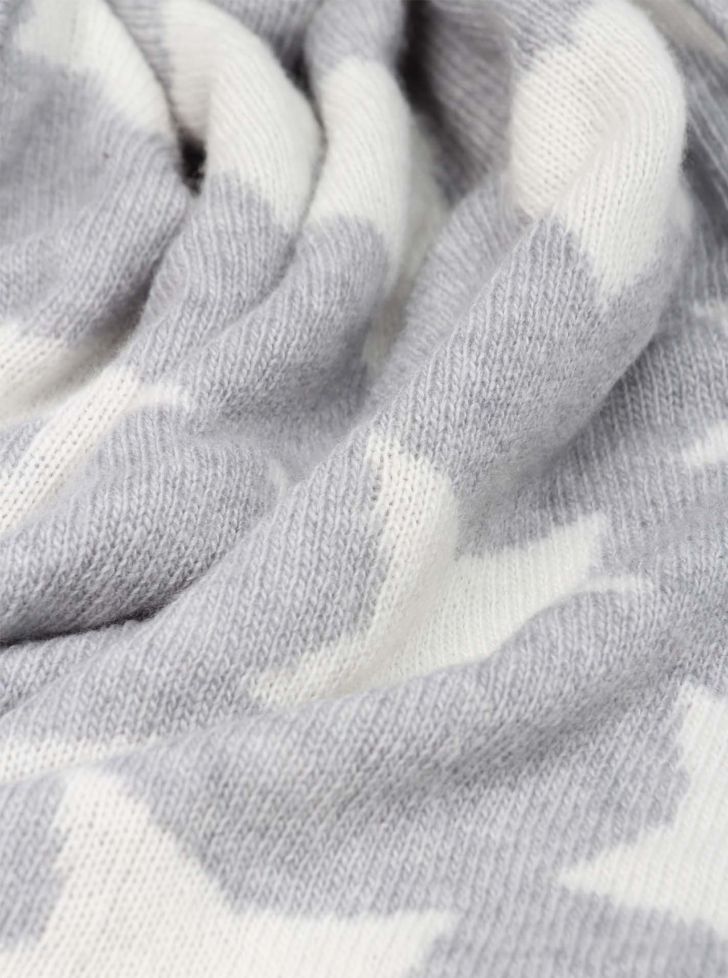 Cashmere Dreams Dreieckstuch mit Kaschmir - Hochwertiger Schal mit Sternen für Baby-s Jungen und Mädchen - XXL Hals-Tuch und Damen - Strick-Waren für Sommer und Winter Zwillingsherz - hgr