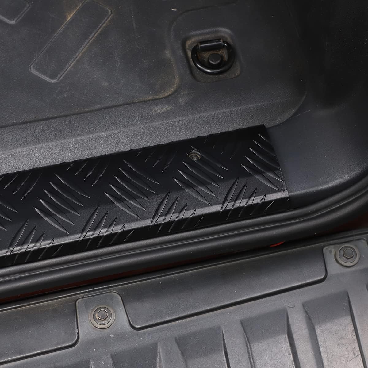 LLKUANG Car Inner/Outer Rear Bumper Guard Sill Plate for Toyota FJ Cruiser 2007-2021 Tail Box/Trunk Bumper Anti-Scratch Protector Panel (Inner-Black)