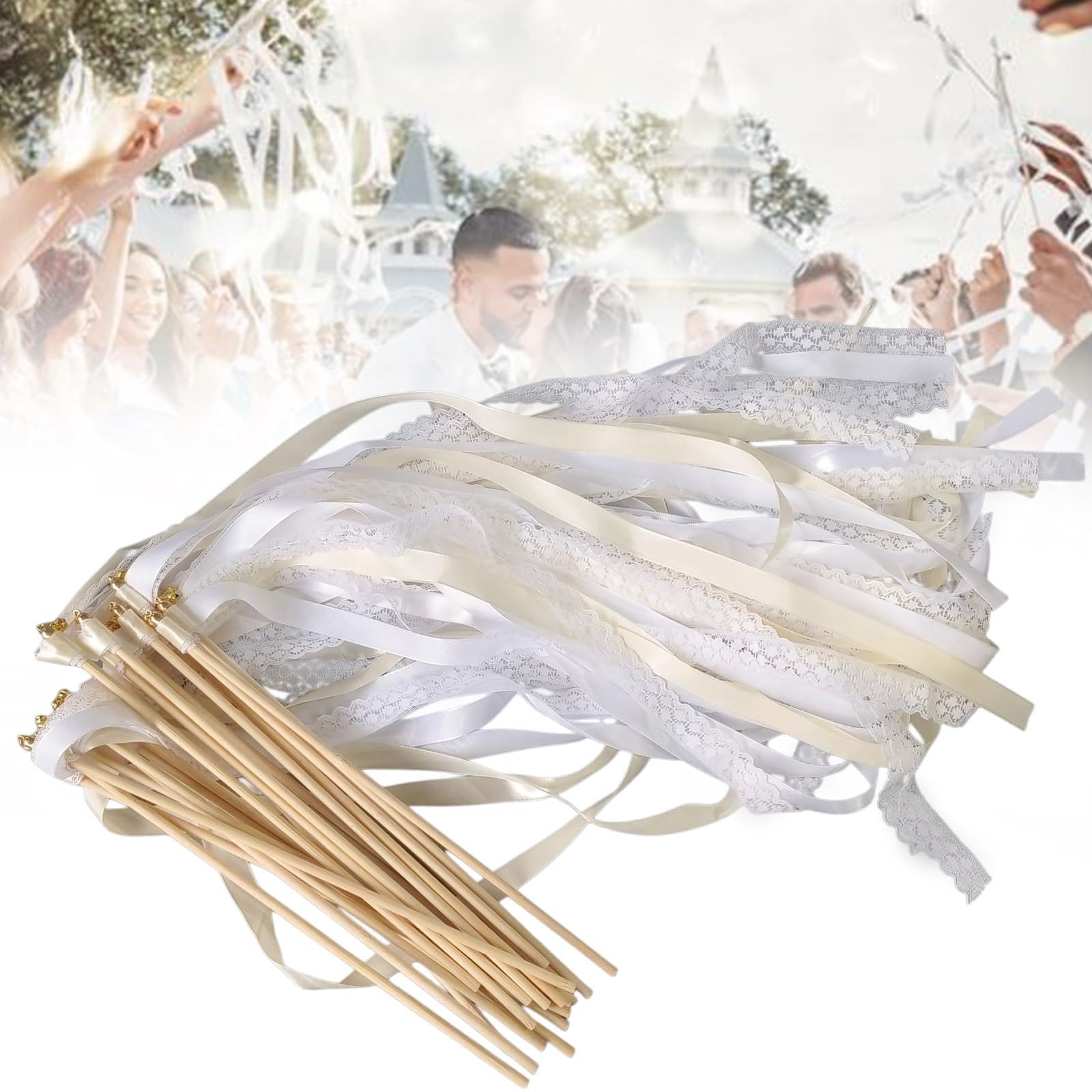 Baguettes de mariage avec clochettes dorées pour célébrer votre amour