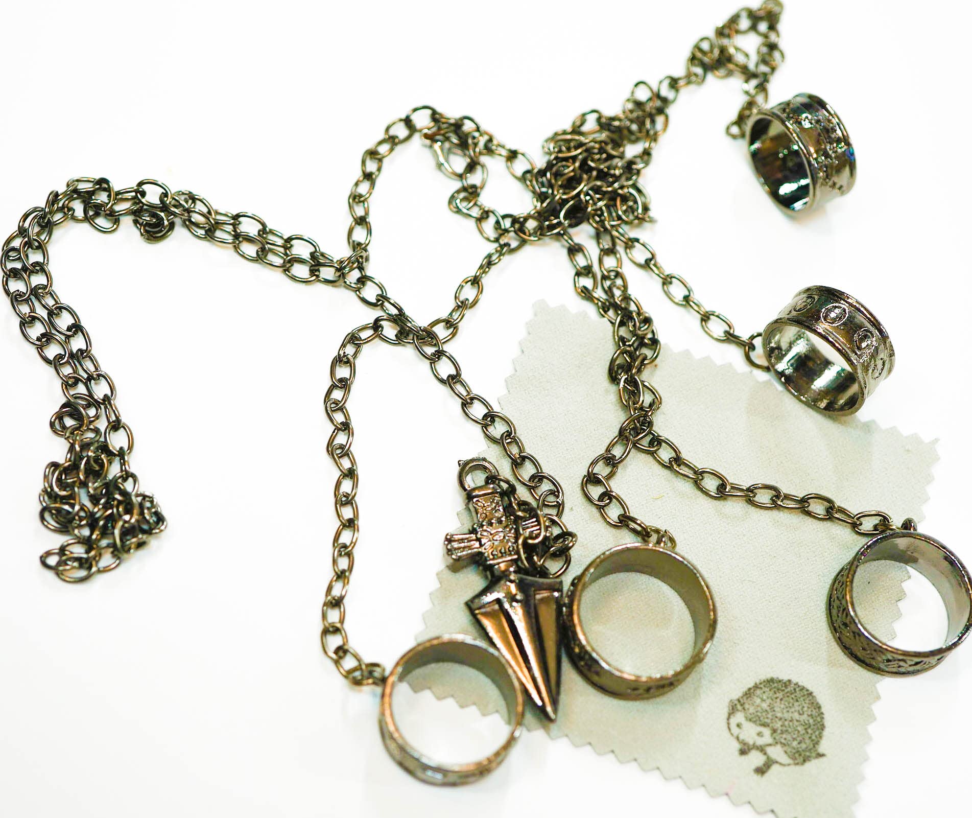 Amazon.co.jp: クラピカ 鎖 コスプレ 道具 HUNTER×HUNTER