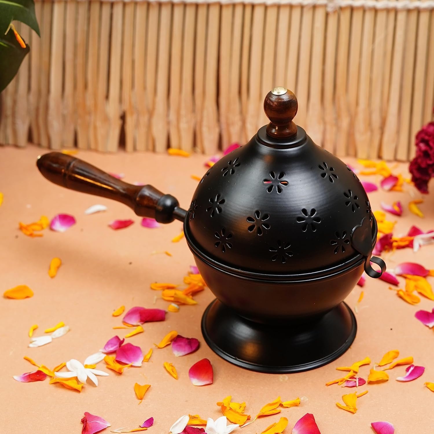 Ramshar Metal Dhoop Dani with Handle | Loban Burner, Incense Holder, Dhuni Stand for Home, Temple & Office | Traditional Pooja Dhoop Stand (25×11.4×16.5 cm, Black)-image-34