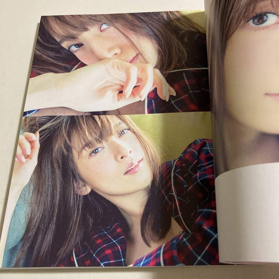 Amazon.co.jp: 橋本奈々未 写真集 2017 楽天 限定 表紙 生写真付き 