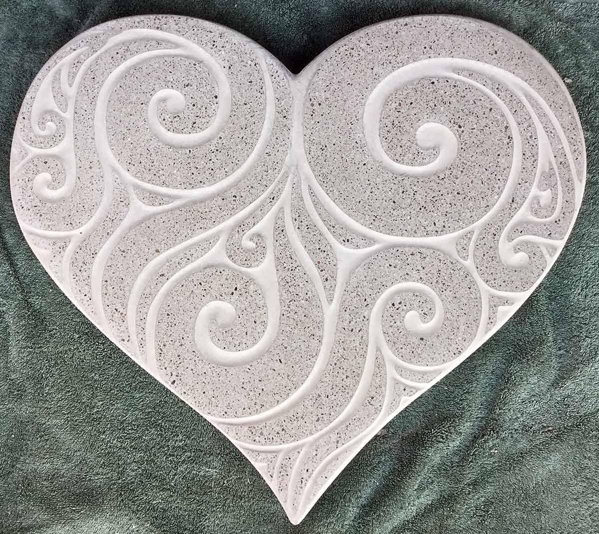 SvitMolds Concrete Mold Heart Decorative Stepping Stone for Garden Mold ABS Plastic S31-Small