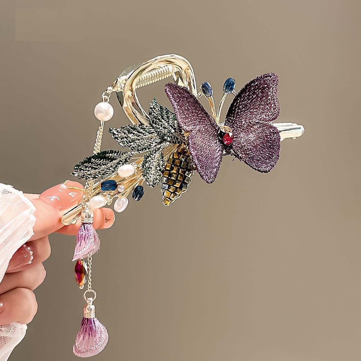 Fashion Alley Hair Accessories For Women & Girls - Stylish Metal Butterfly Clips for Style & Decoration (pack of 1)