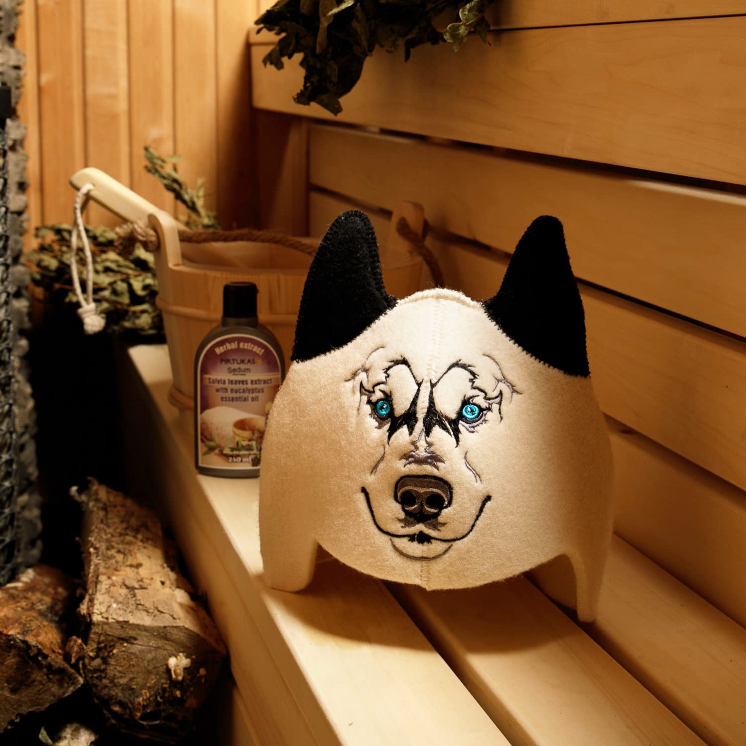 SAUNA GURU Sauna Wolf Hat, 100% Organic Wool Felt Sauna Cap, Banya Hat Sauna Hair Protector, Sauna Accessories Embroidered Hat, Russian Sauna Hat, Sauna Gifts for Men and Women, Sauna Room Accessory