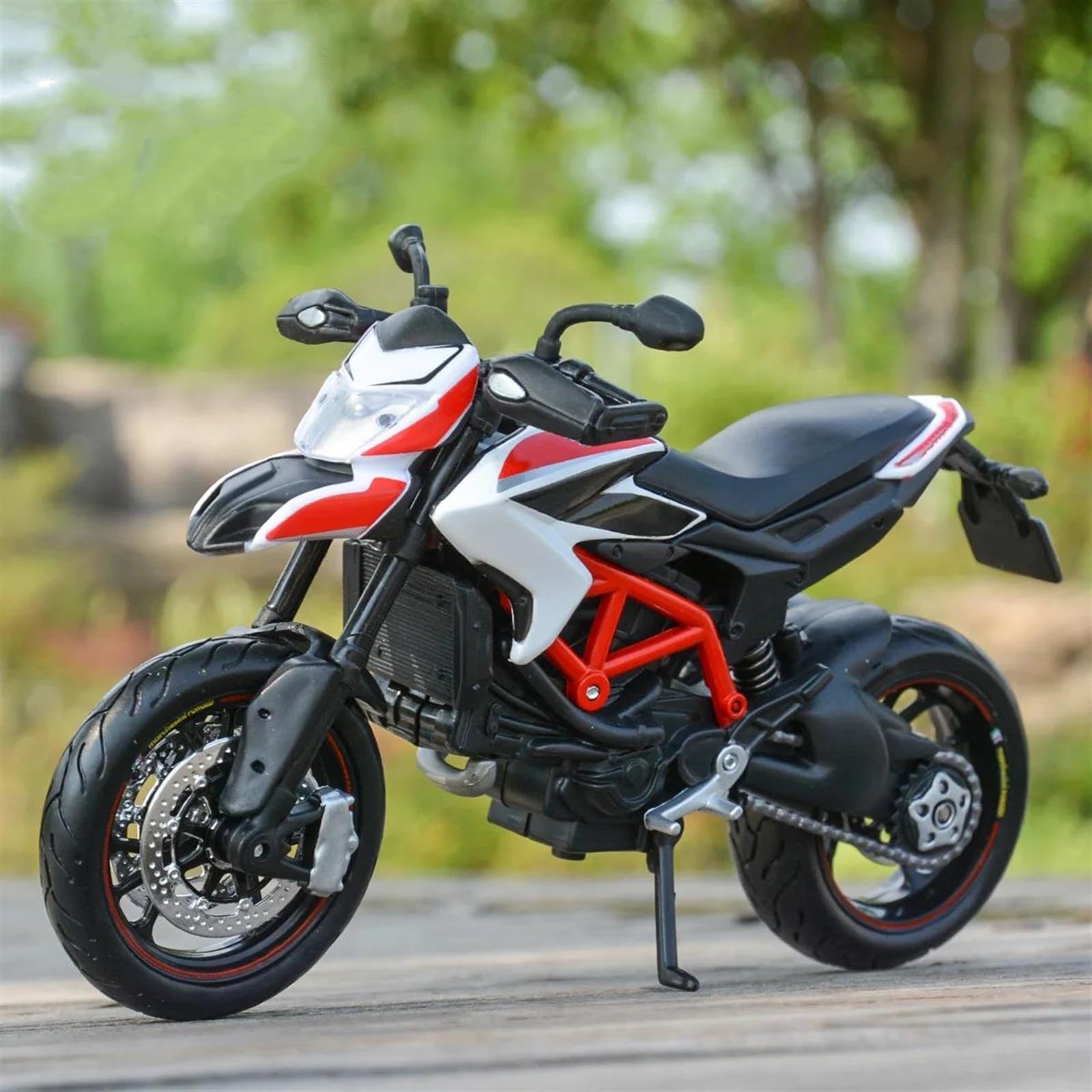 SEYXF Motorbike Toy Motorcycle Model Diecast Metal Toys Gift 1:12 for Ducati Hypermotard SP 2013(with Foam Box)