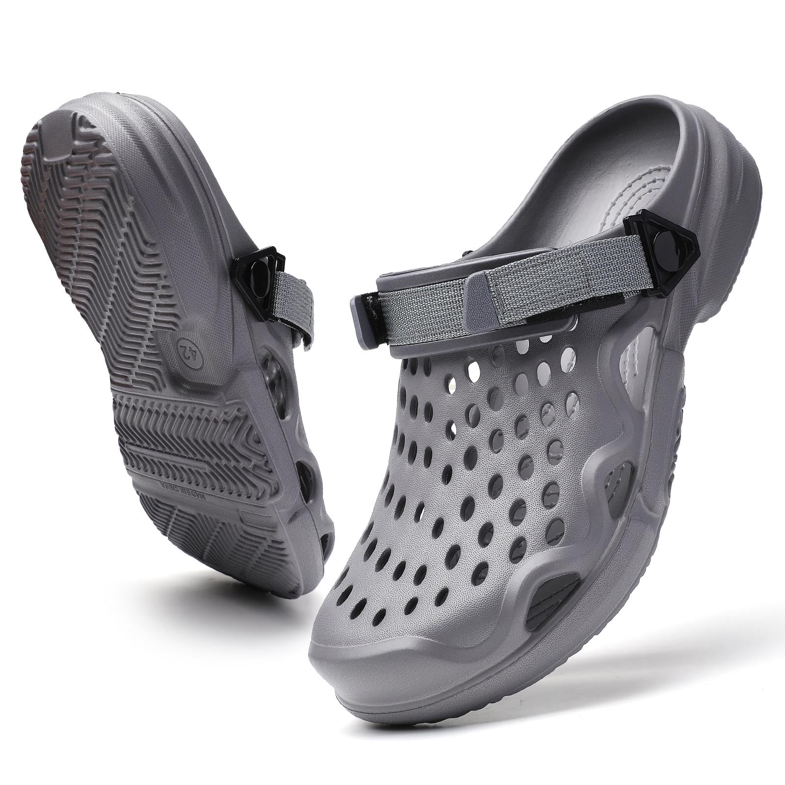 Men's Slip On Clogs Summer Non Slip Garden Shoes Lightweight Soft Clogs Mules Garden Kitchen Outdoor Beach Yard Pool Shower Classic Sandals Slippers