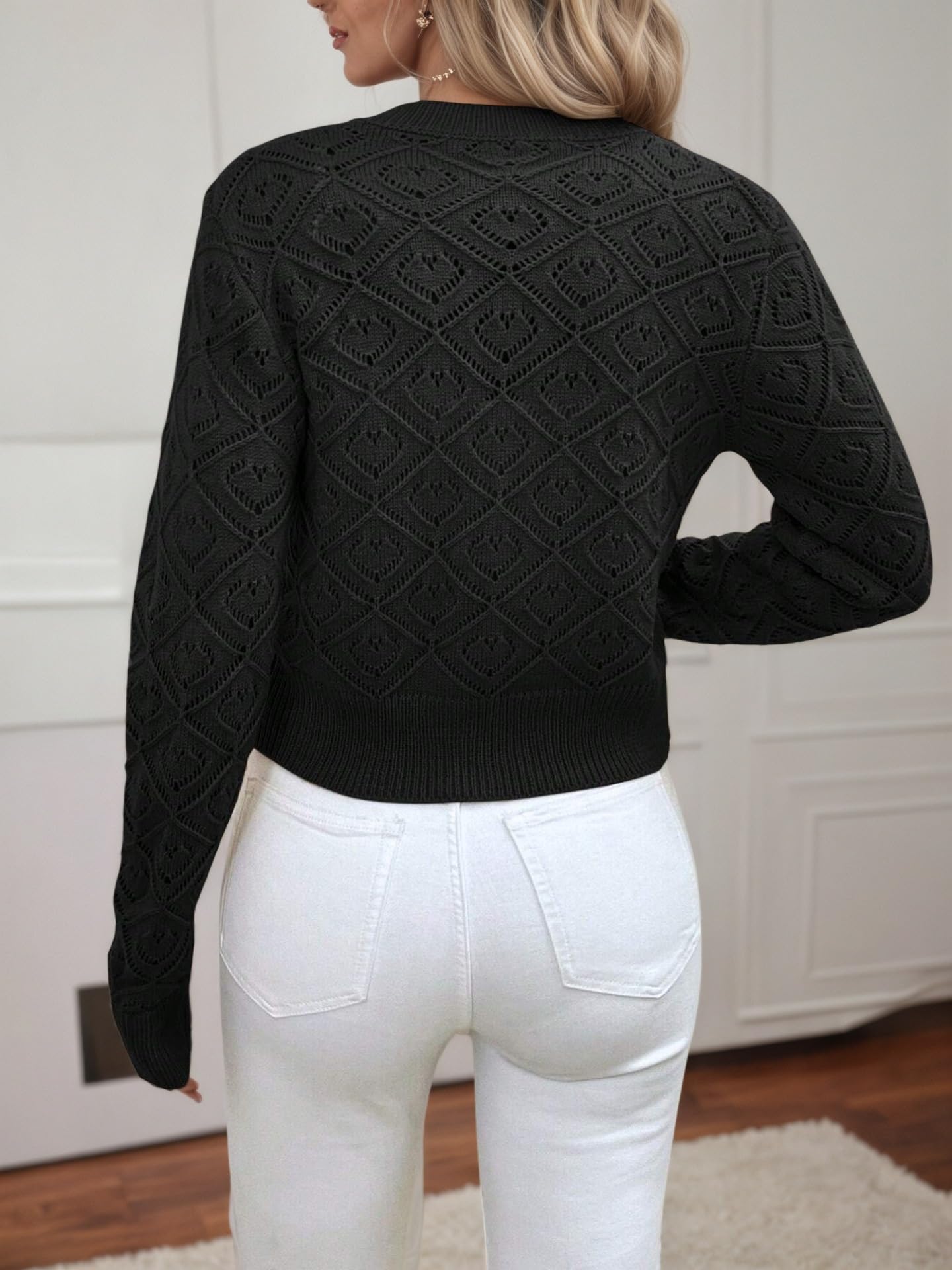 Générique Gilet en Maille pour Femme Style Crochet Ajouré Col Rond Manches Longues Léger Fermeture Boutonnée Coupe Courte Idéal pour Le Printemps Le Bureau Ou L'Automne