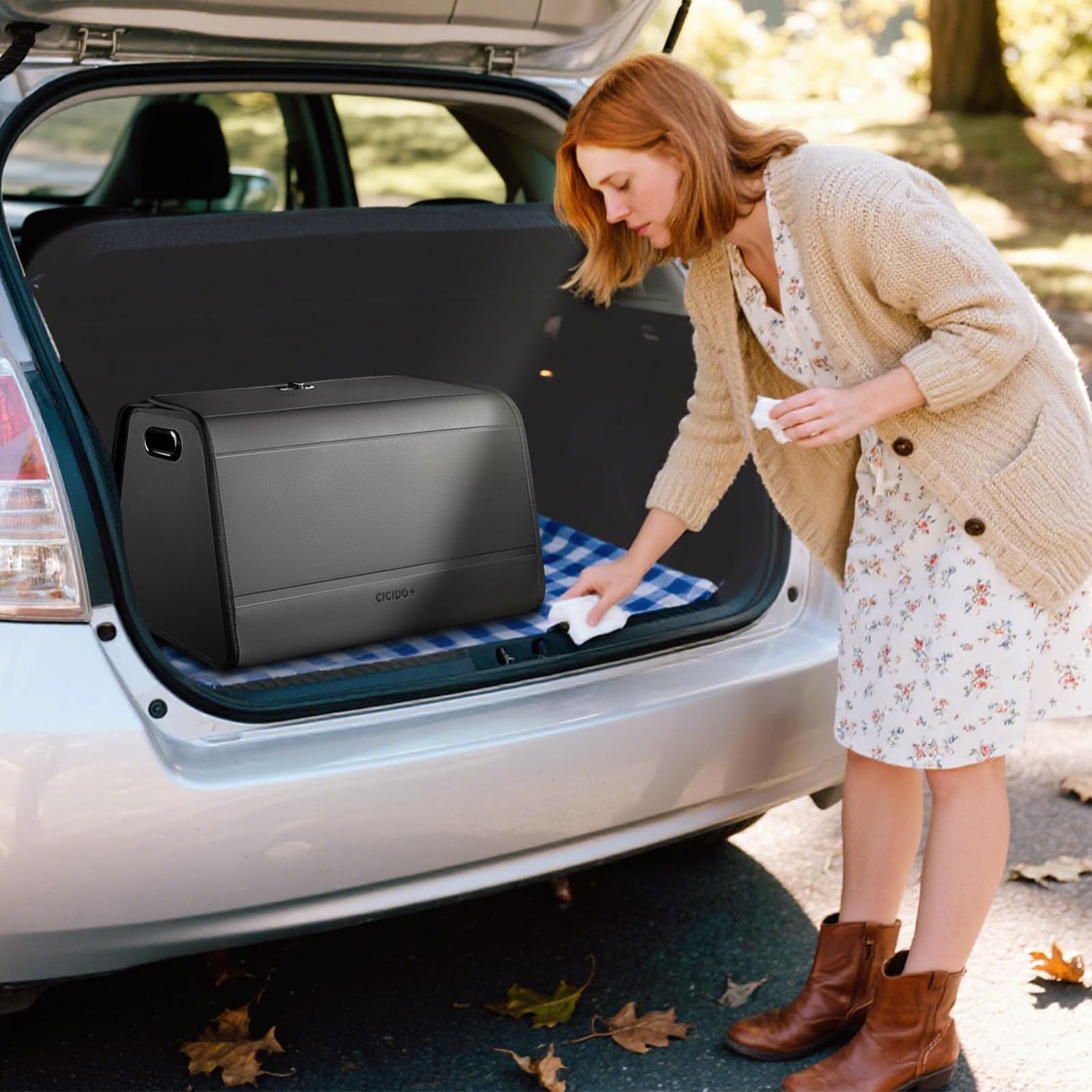Ergocar Opvouwbare kofferbakorganizer, kunstgeweven suède kofferbaktas met deksel, 180° opening, antislip kofferbakorganizer met handvat voor auto/SUV/vrachtwagen