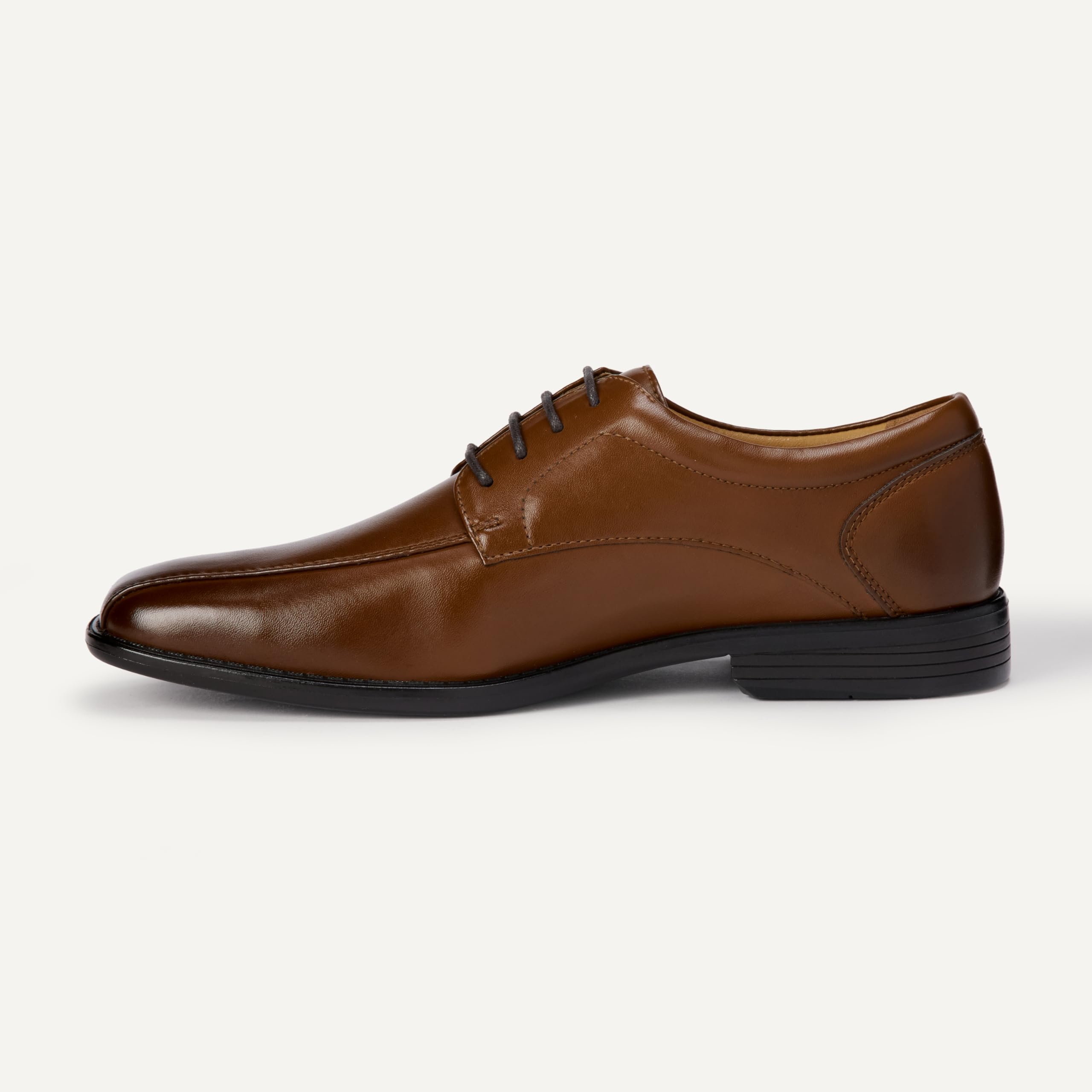 Amazon Essentials Men's Twin Seam Square Toe Derby Dress Shoes — view 3
