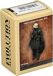 Evolution Miniatures 1/35 WWII German Army Infantry Carrying Grenade Case Harikov Winter 1943 Resin Kit EM-35206