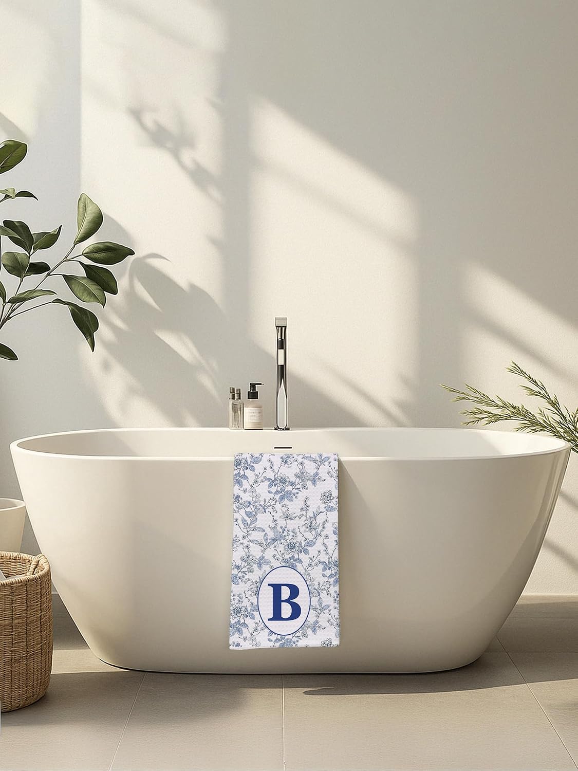 Chinoiserie Monogrammed Hand Towels for Bathroom - Monogram Hand Towels, Monogrammed Kitchen Towels with Intial B, Blue Chinoiserie Decor, B Initial Gifts for Women/Men/Girls, B Monogram Gifts566