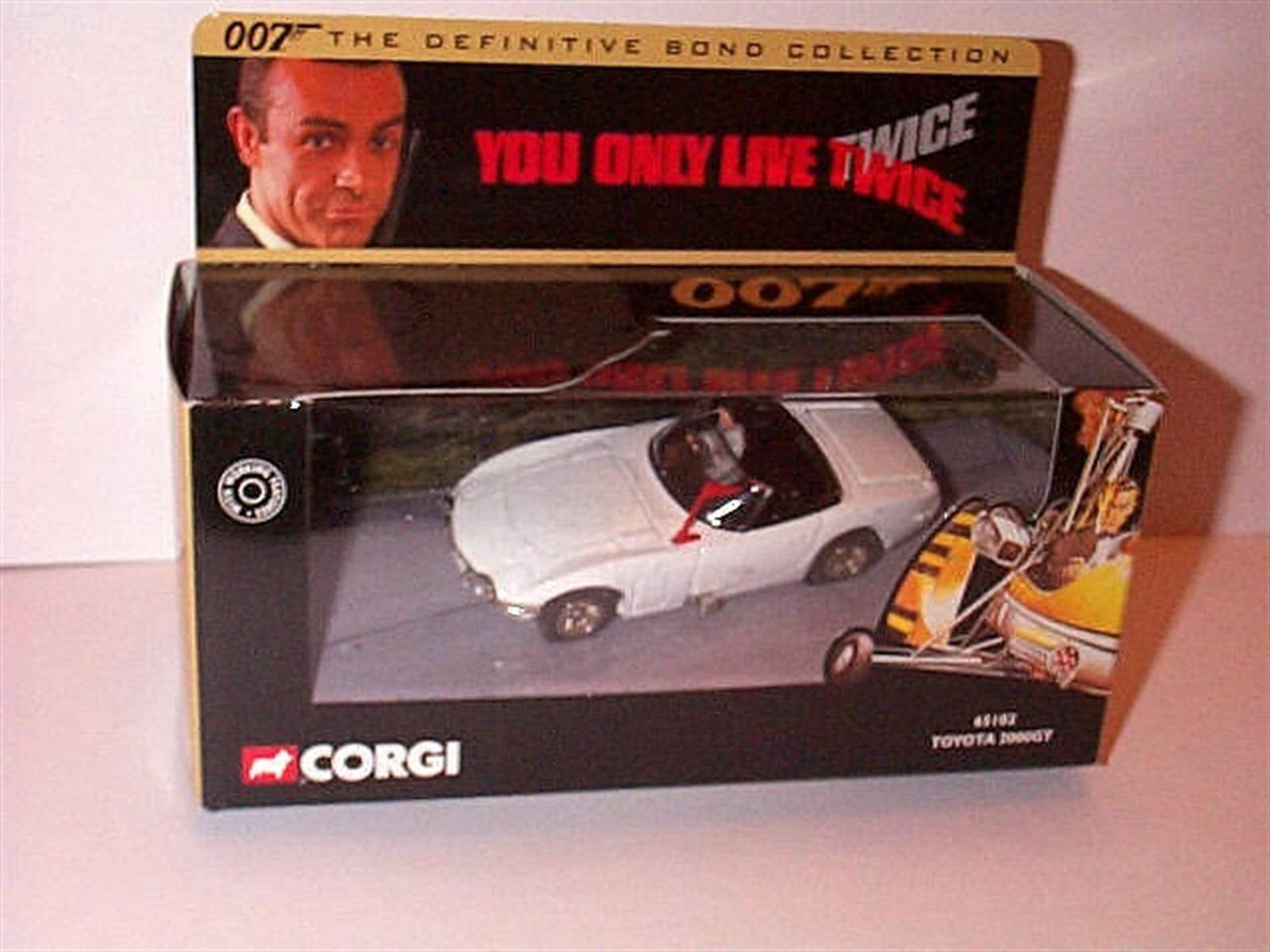 corgi JAMES B0ND white toyota 2000GT car the definitive collection 1:36 scale diecast model