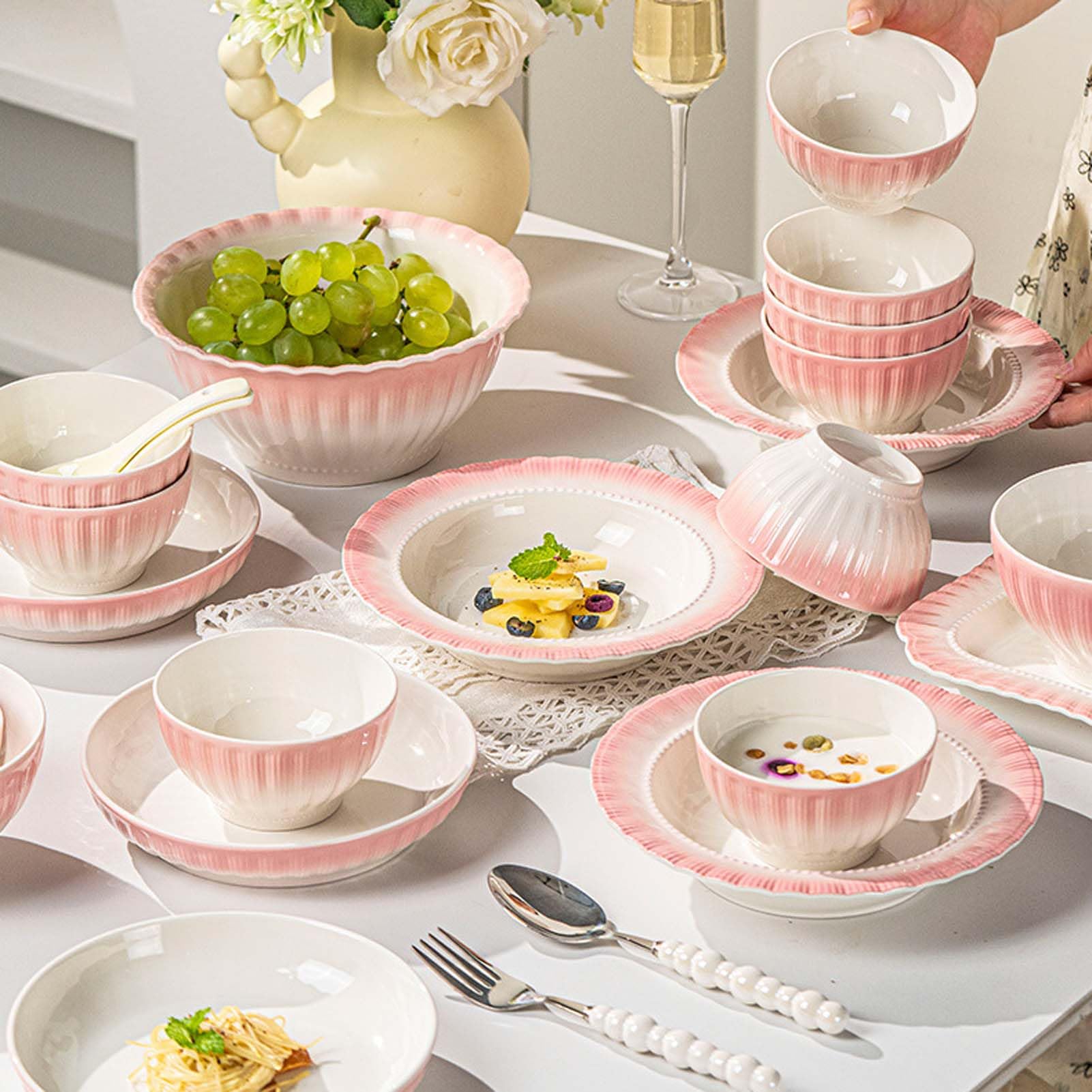 Zestawy obiadowe Talerze Miski Naczynia Serwis Porcelanowy zestaw obiadowy Eleganckie talerze obiadowe Miski na makaron Talerze sałatkowe Miski deserowe Zestawy stołowe