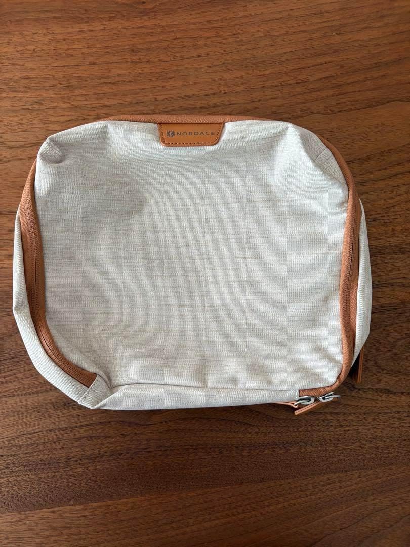 カリフォルニア ディズニー ハロウィン限定 トートバッグ＋おまけ付き