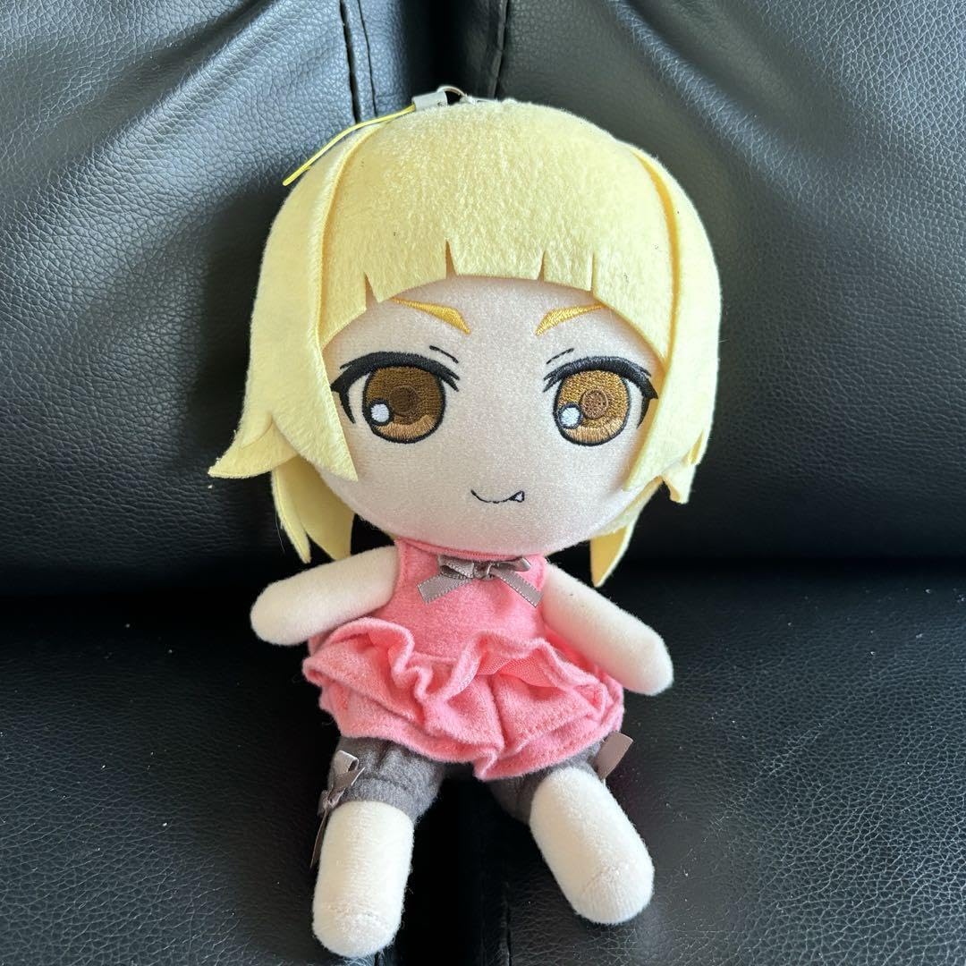 Amazon.co.jp: 傷物語ぬいぐるみストラップキスショット・アセロラ