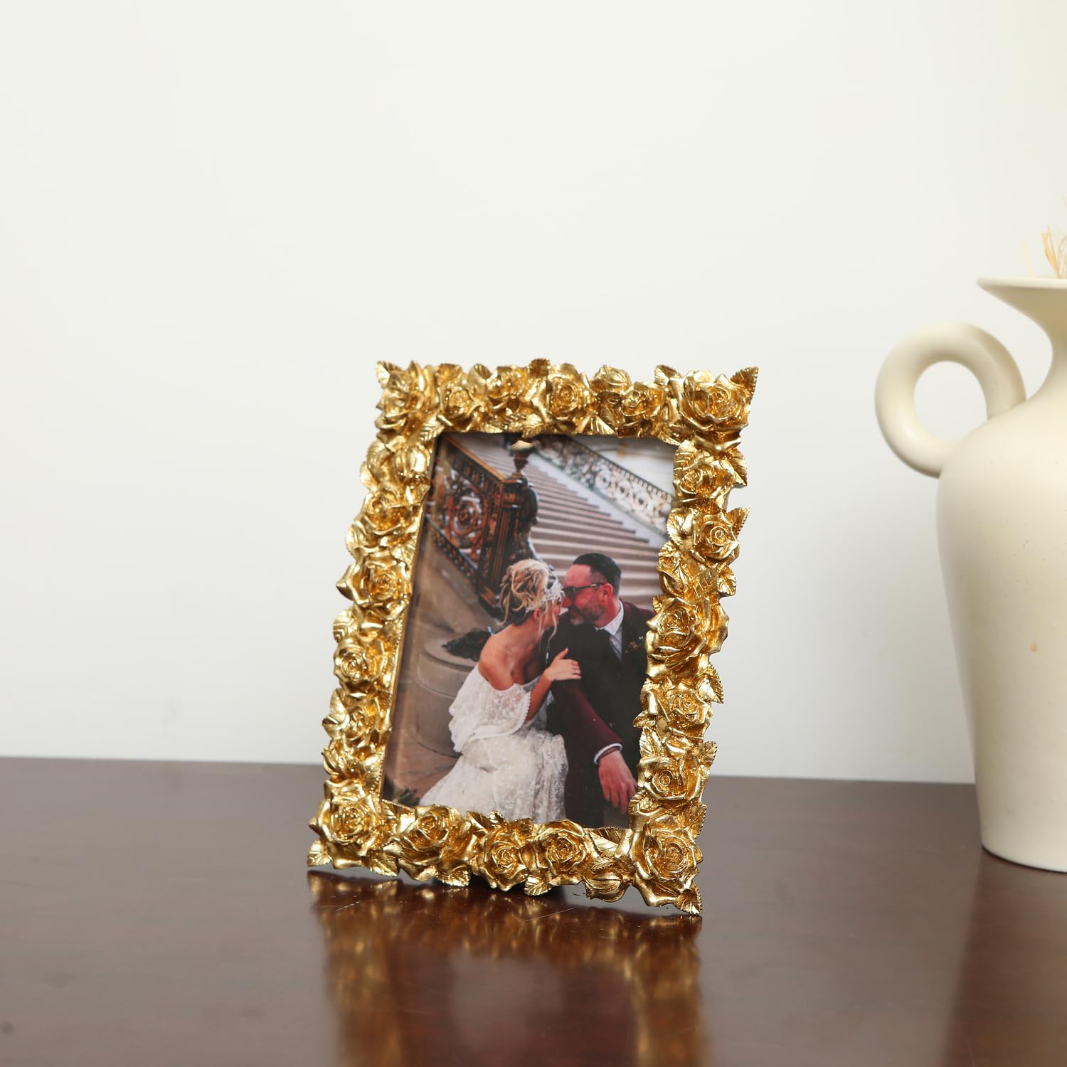 Amazon.com - MOMLKFDAY Vintage 3.5x5 Picture Frame - Rose Gold