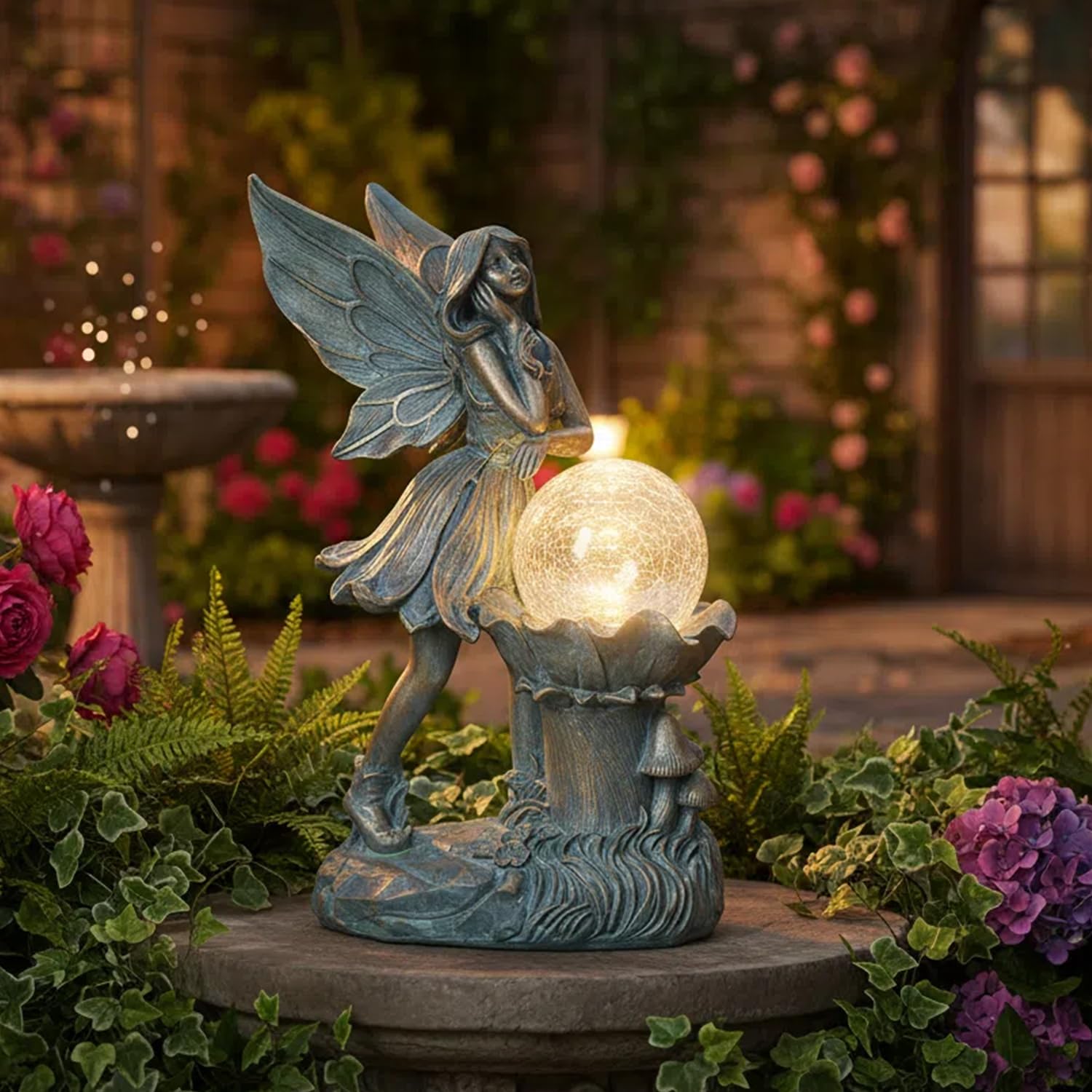 Ferrisland Statuette da giardino a forma di fatina dell'angelo, con luci solari, decorazioni solari per cortile, giardino, patio, prato, regali per compleanno, inaugurazione della casa, festa della