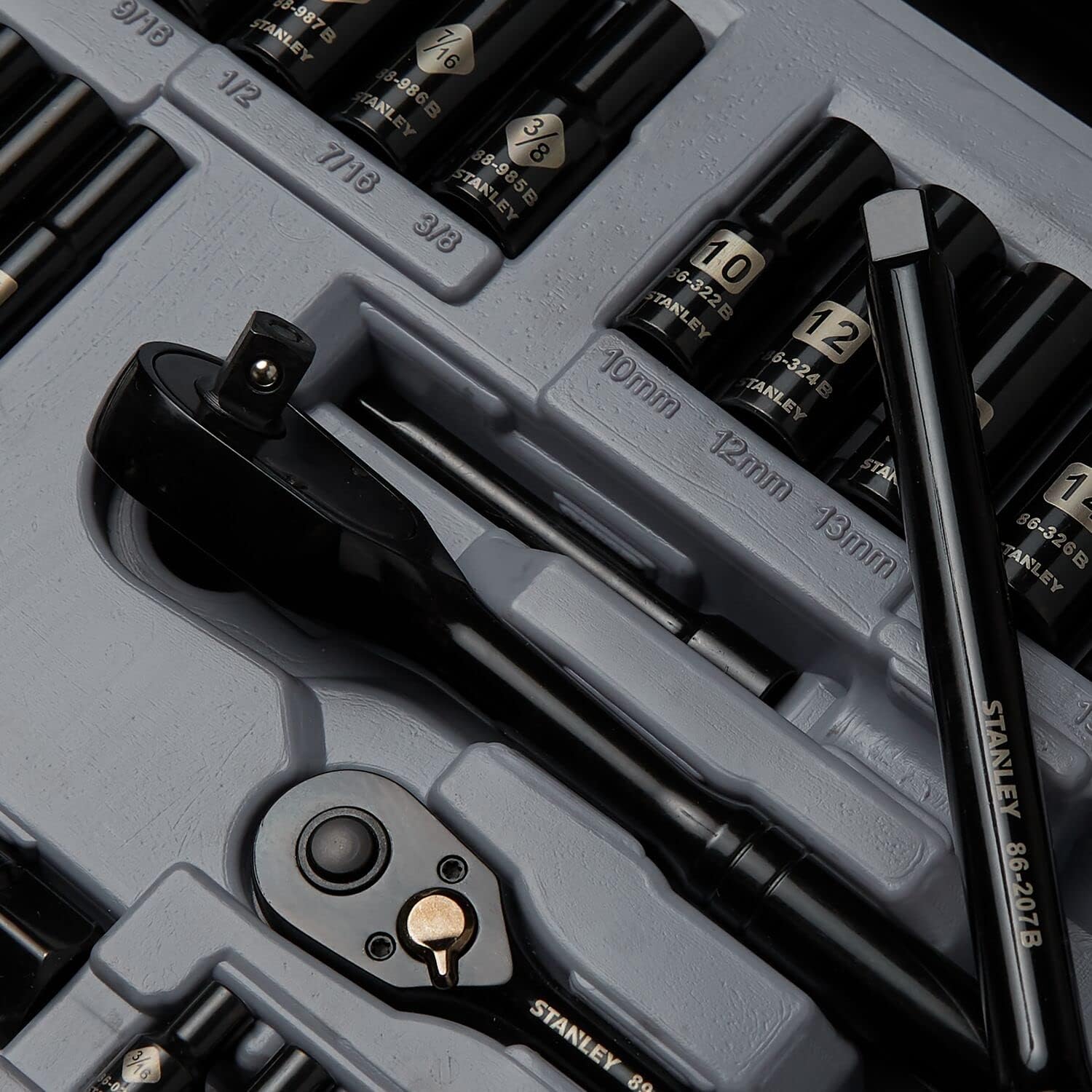 STANLEY Mechanics Tool Set, SAE, 1/4 in. & 3/8 in Drive, 69 Piece, Black Chrome (92-824)
