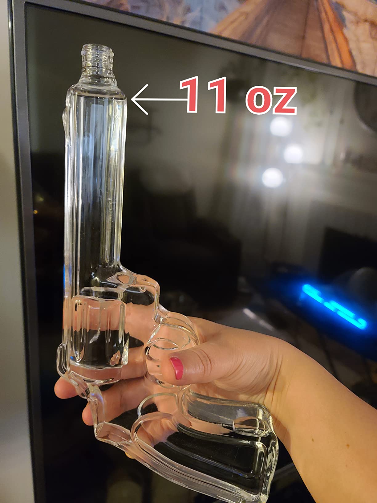 12/mo Finance Pistol Gun Whiskey Decanter Liquor Bottle and Bullet Shot Glasses, Whiskey