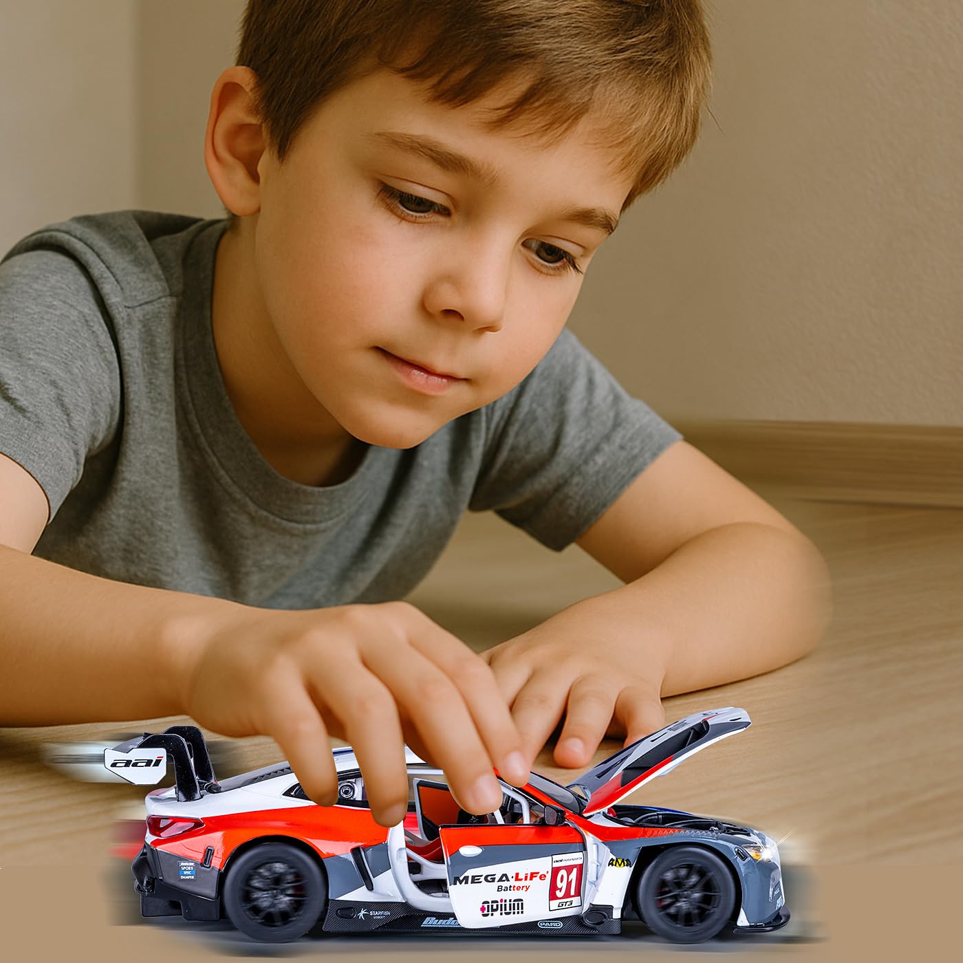 JAMARA 402625 BMW M4 GT3 Diecast 1:24 inkl. Knopfzellen - Modellauto Spielzeug, Kinder Car, Model Miniatur Fahrzeuge, Geschenkidee für Kinder, Türen Manuell öffnen/schließen