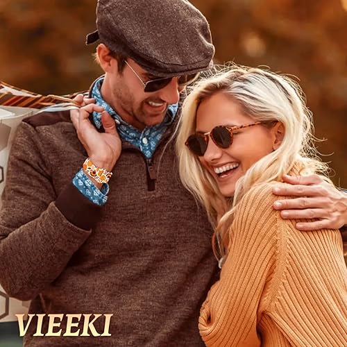 Vista 31 de Holidays Watch Band Compatible with Apple Watch Series 11 10 9 8 7 6 5 4 3 Ultra SE for Women Men, Soft Silicone Pumpkin Strap Replacement for