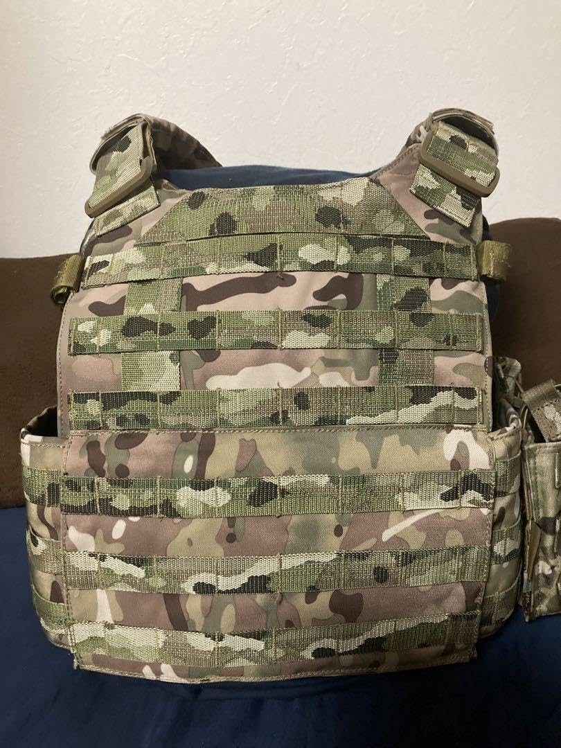 Amazon.co.jp: マルチカム プレートキャリア Warriors + Pantac ポーチ 