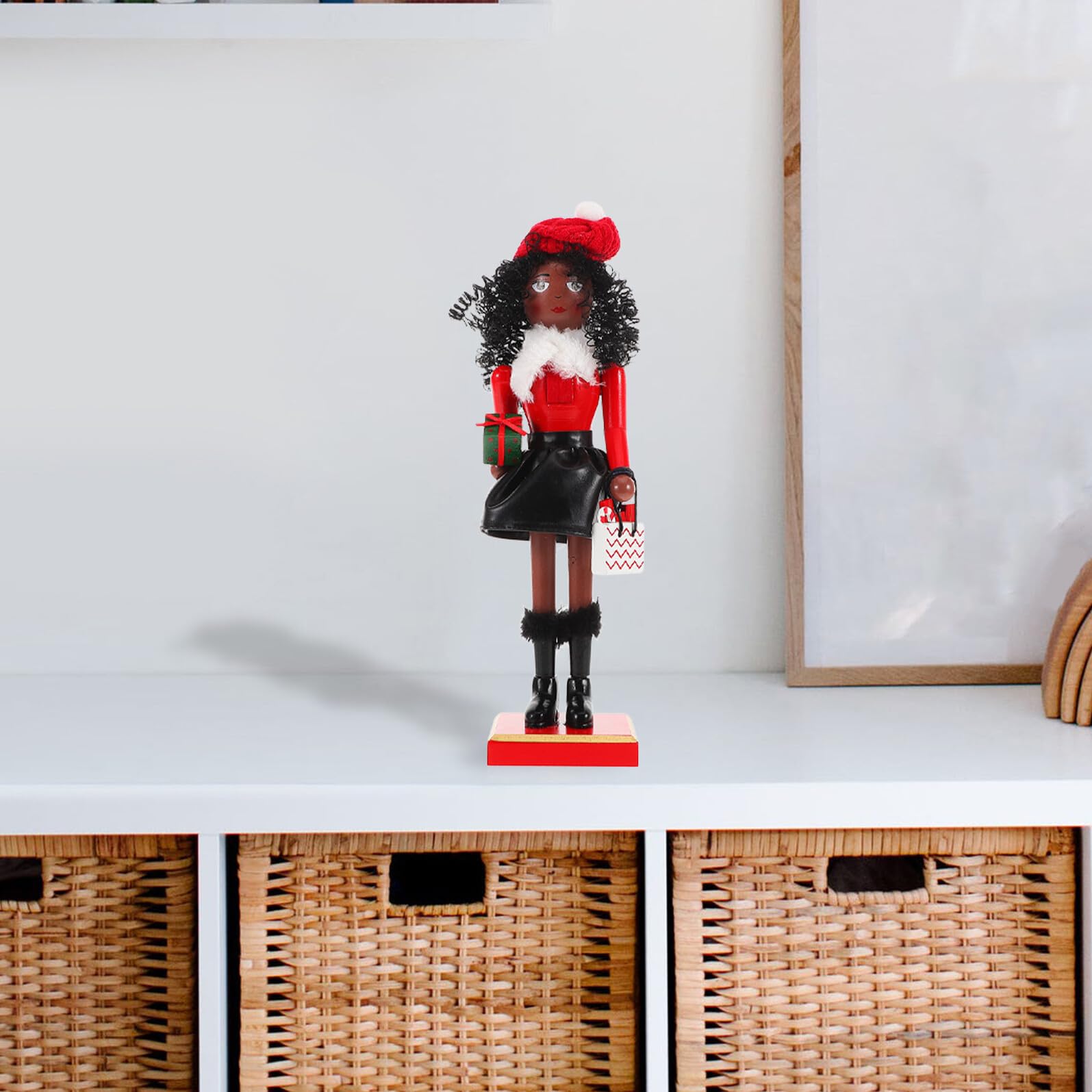 Lurrose Holz Nussknacker als Weihnachtsdeko Tischornament und Partyzubehör Handgefertigter Weihnachtlicher Nussknacker-Figur für Schreibtisch und Garten