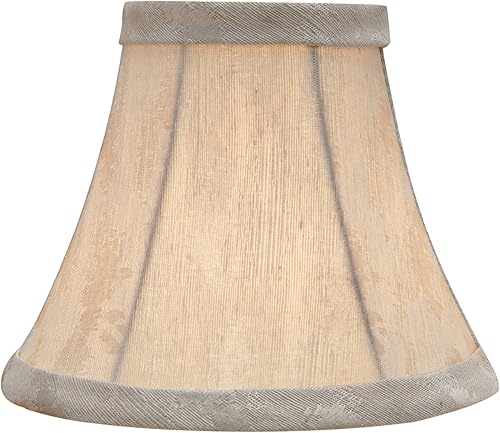 Miniatura 7 de Aspen Creative 30011 Clip de candelabro con forma de campana pequeña (1 paquete), diseño de transición, pantalla de lámpara de 6 pulgadas de ancho