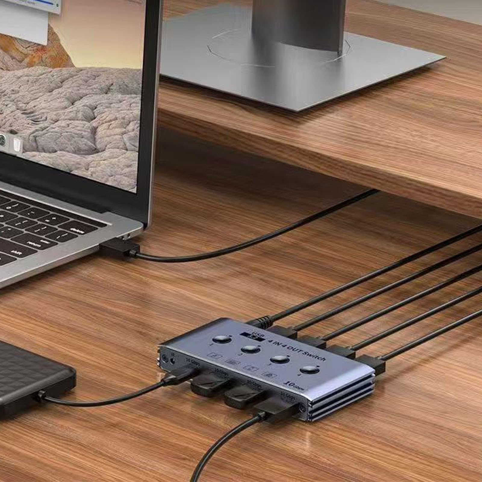 Fabater USB 3.2, 4 Komputery, 4 Urządzenia, 4Port Selektor Przełącznika USB, 10 Gb/s, Udostępnianie Danych Klawiatura Mysz Drukarka Skaner z Kablem i Pilotem (wtyczka UE)