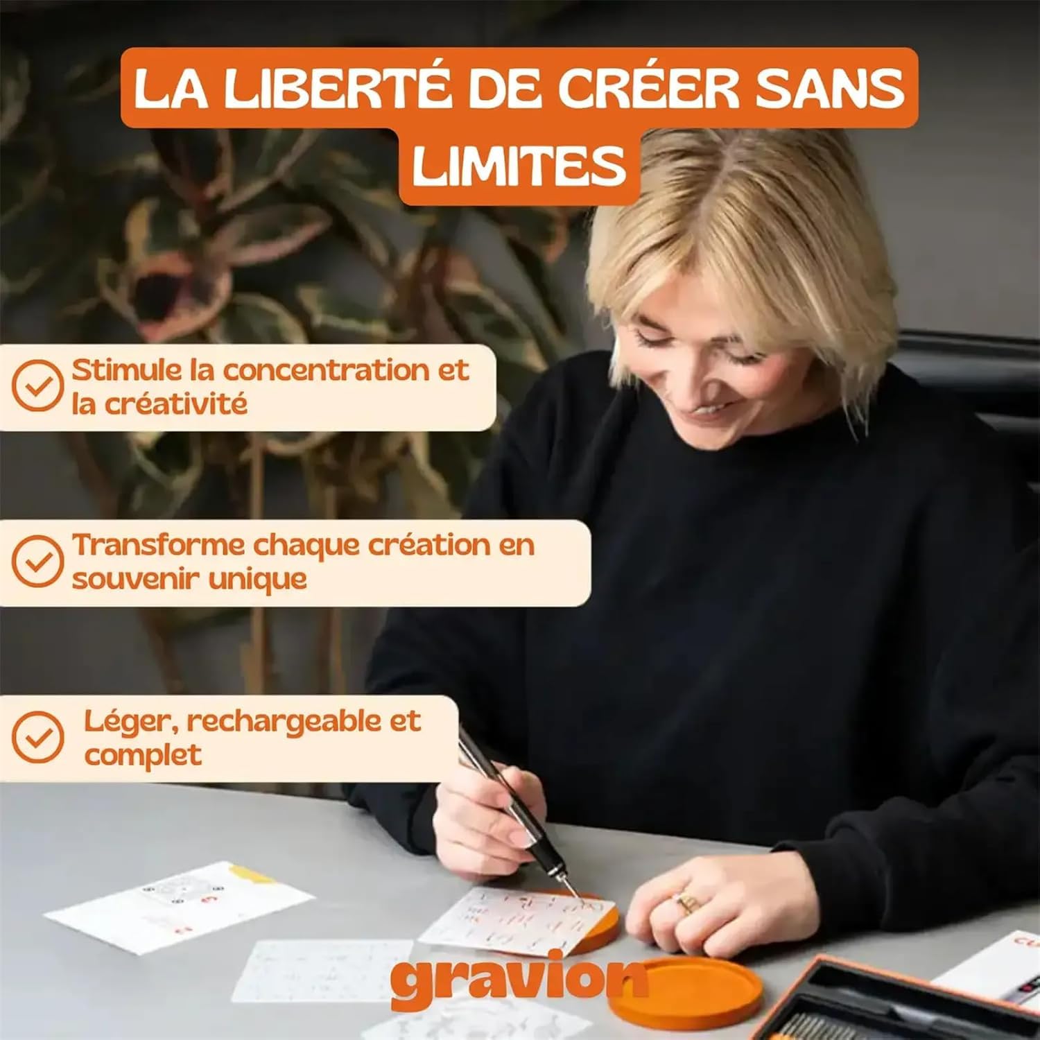 Gravion Stylo Graveur Électrique de Précision | Bois, Le Stylo Graveur Électrique de Précision outil de gravure rotatif rechargeable avec 30 pointes et 16 gabarits, Idéal Débutants & Cadeau Créatif