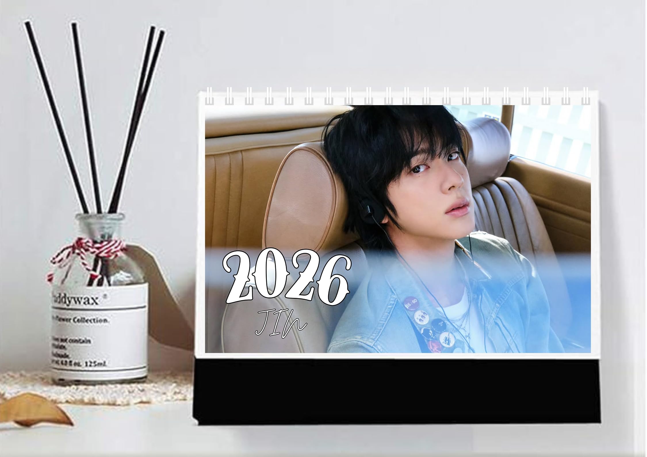 Amazon.co.jp: ジン 日本仕様 2026年 卓上カレンダー A5サイズ