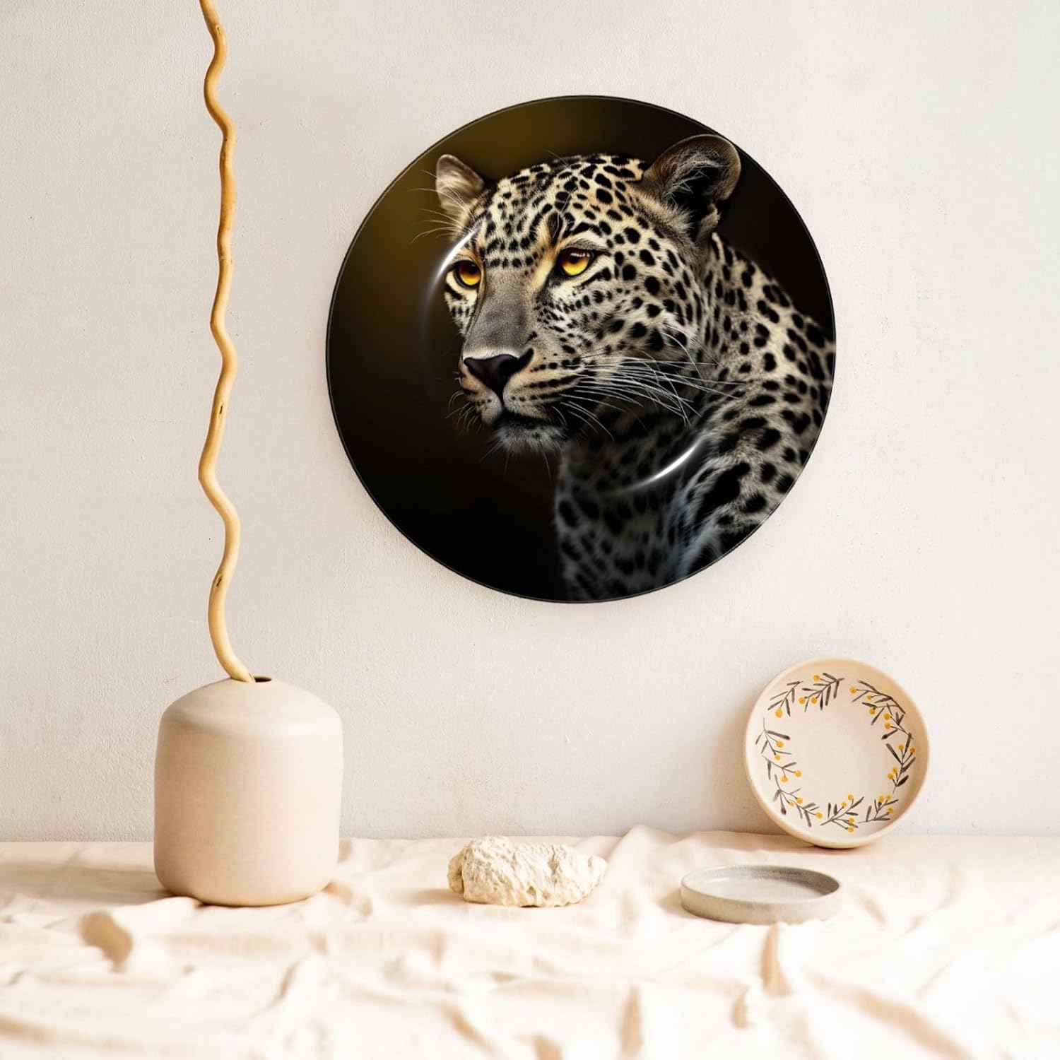 Decorative Plate Art Crafts Bone China Decorative Plate with Display Rack Souvenir Wall Decor Ceramic Ornaments Dinner Plates Ceramic Decoratives Plates for Home Office 10in