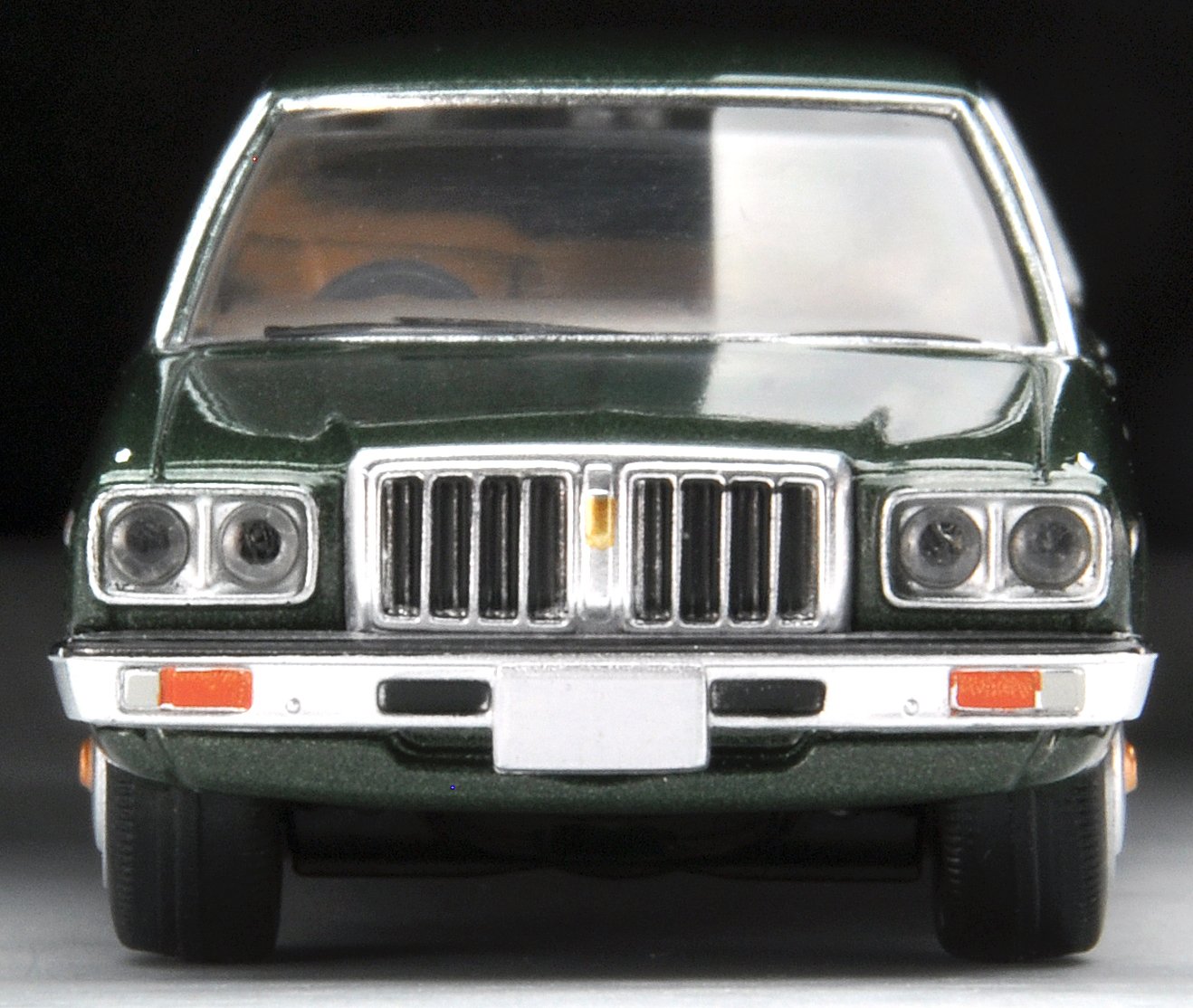 ミニカー　1/64 日産　ローレル　改造 ミニカー 1/64 日産 ローレル 改造 - メルカリ
