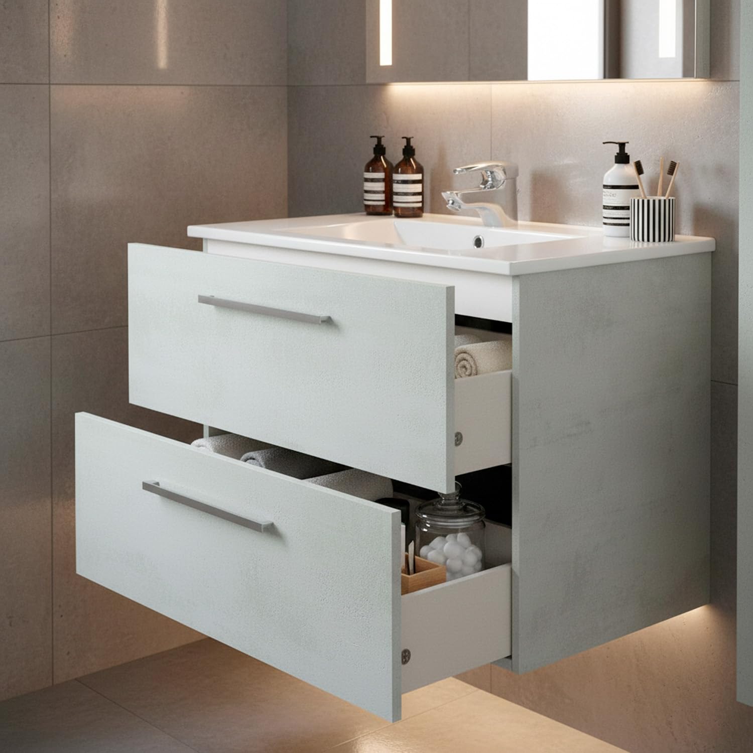 Bricozone Mobile Bagno Sospeso 80 Cm Con Lavabo In Ceramica E Specchio Grigio Cemento 2 Cassetti Soft Close Design Moderno Salvaspazio Per Bagno Contemporaneo (Mobile Lavabo e Specchio)