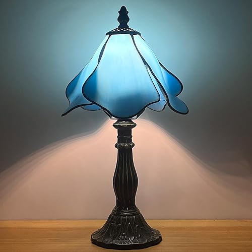Miniatura 5 de Pequeña lámpara Tiffany Mini lámpara de mesa de vidrieras Lámpara de acento de cabecera Lámpara de memoria simpatía 8 x 14.5 pulgadas (azul)