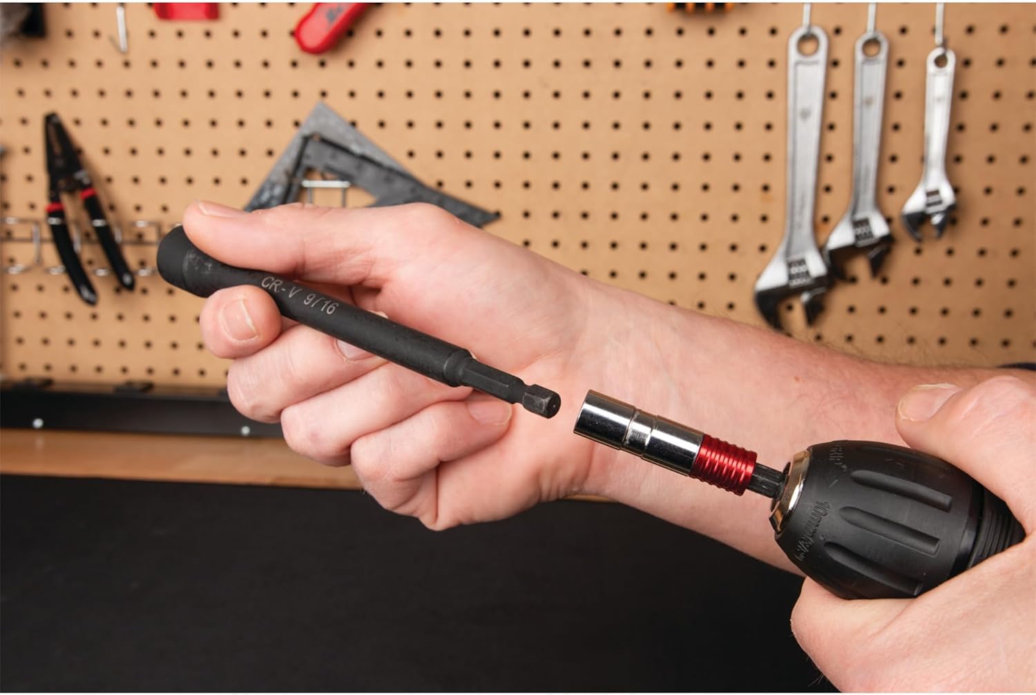 Performance Tool W9064 9 Pc. SAE Magnetic Nut Driver Bit Set, Chrome Vanadium Steel, Black Phosphate Coating, 1/4-in. Drive, Includes Storage Rail