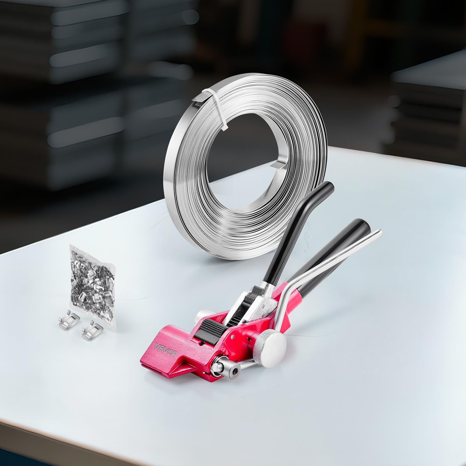 VEVOR 3-tlg. Stahlband Umreifungsset, Manuelles Umreifungsgerät mit 30,5 m Metallband, 100 Klammern und Schneider
