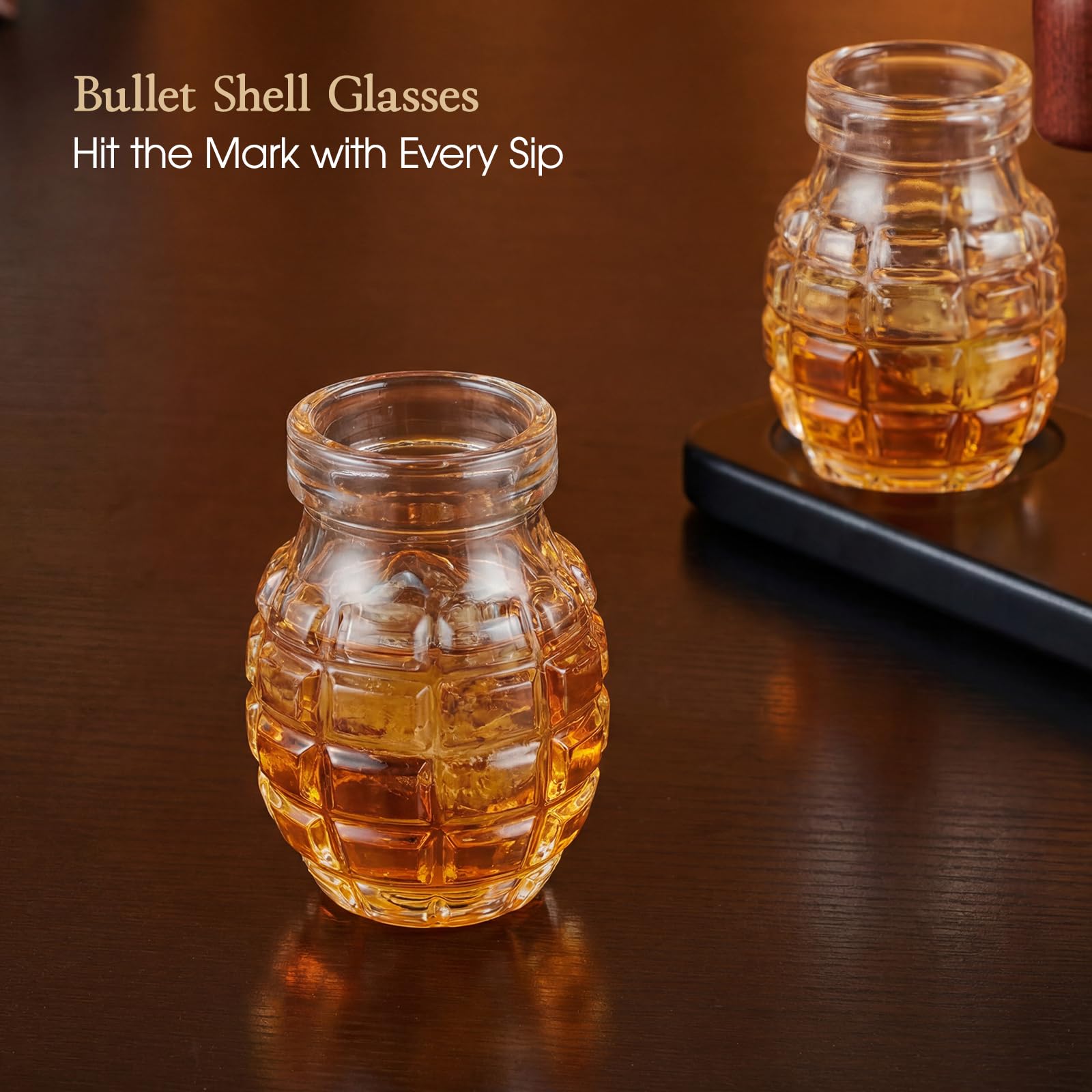 Regali per uomini papà,Kollea Set di decanter per whisky da pistola- Edizione Limitata, Decanter per Liquori con Bicchiere,Regalo di Compleanno per Lui Marito,Regalo Militare per Bere in Casa Bar