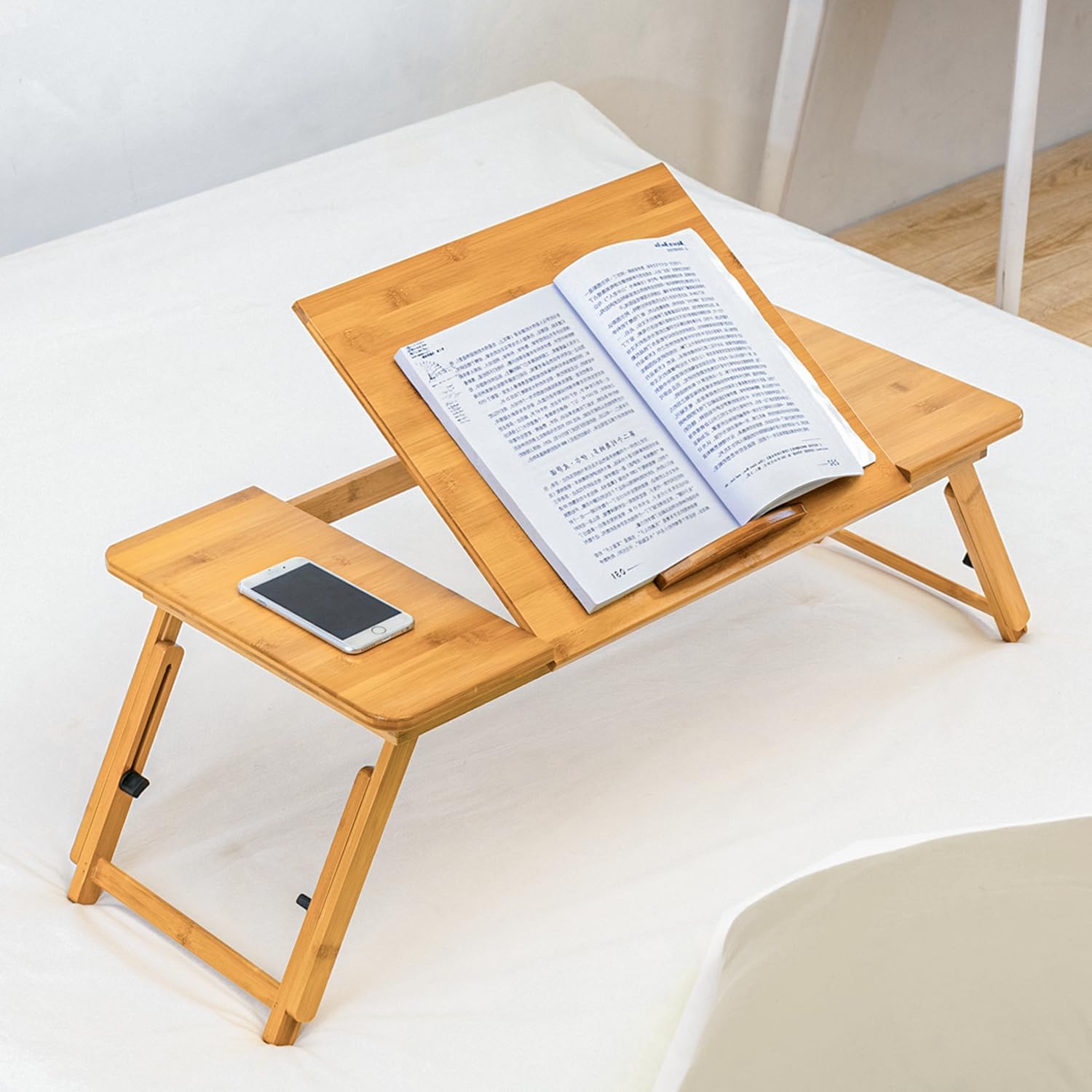 Magshion Escritorio ajustable para computadora portátil, bandeja de desayuno de bambú, mesa de sofá con patas plegables para oficina en casa,