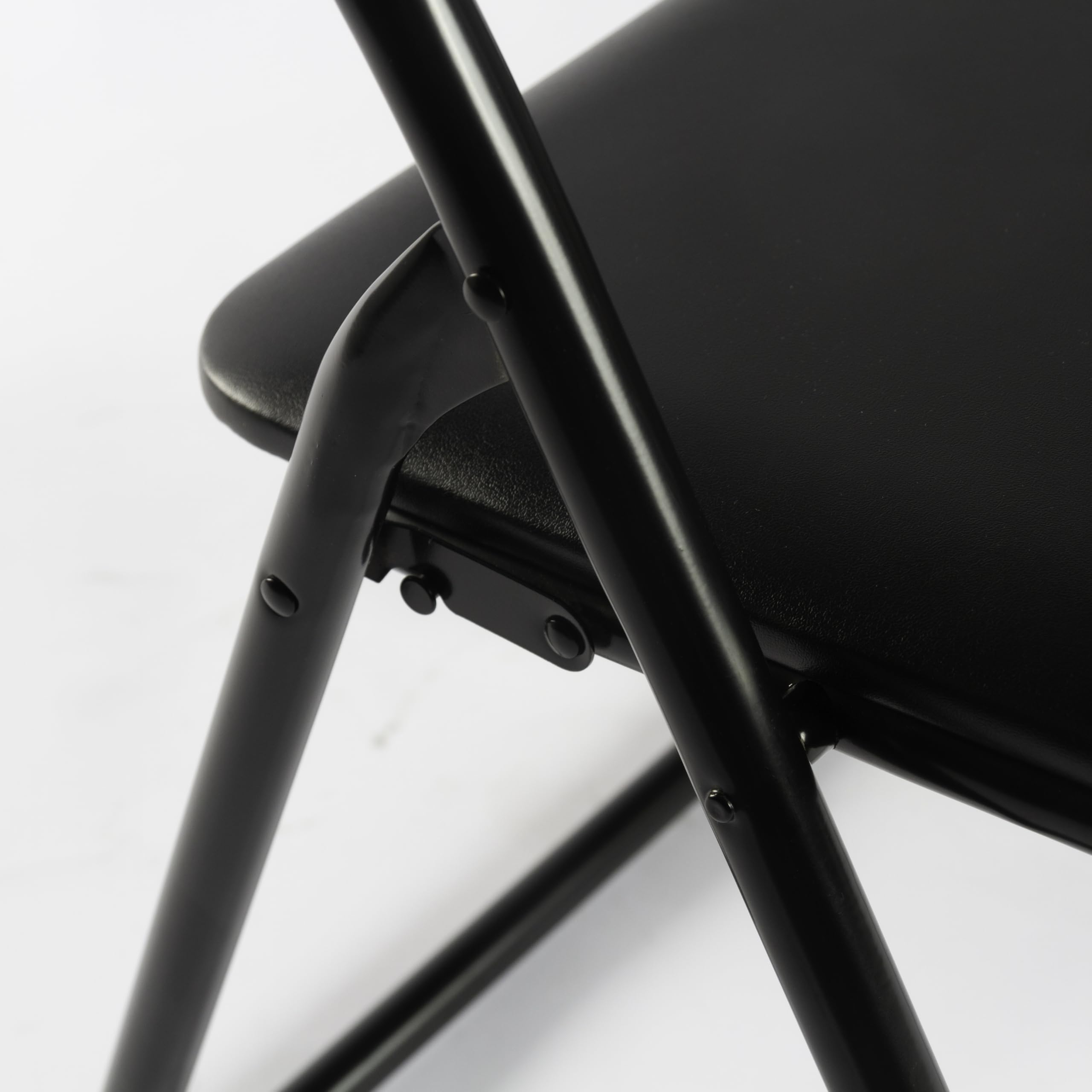 DUPI Silla Plegable de Metal | Acolchada y Cómoda | Uso en Cocina, Oficina, Camping | No Requiere Montaje | para Espacios Pequeños | Sintético | Negro | Pack de 6 Unidades