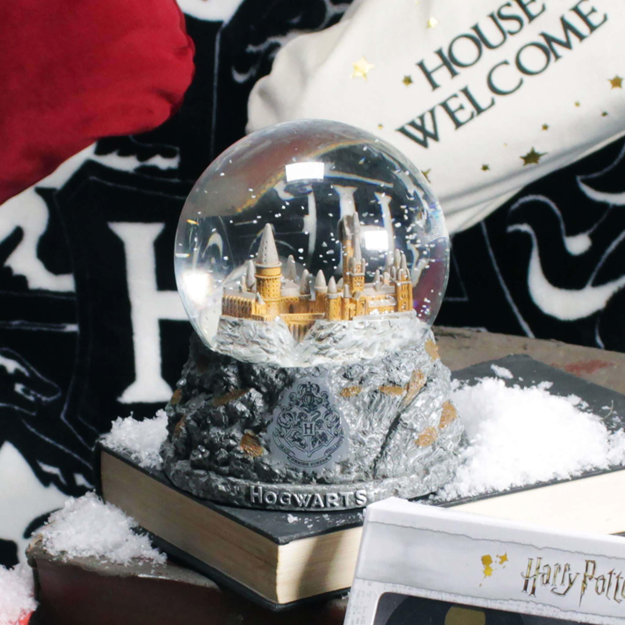 Half Moon Bay SGHP01 Harry Potter Schneekugel mit Hogwarts-Schule, Mehrfarbig