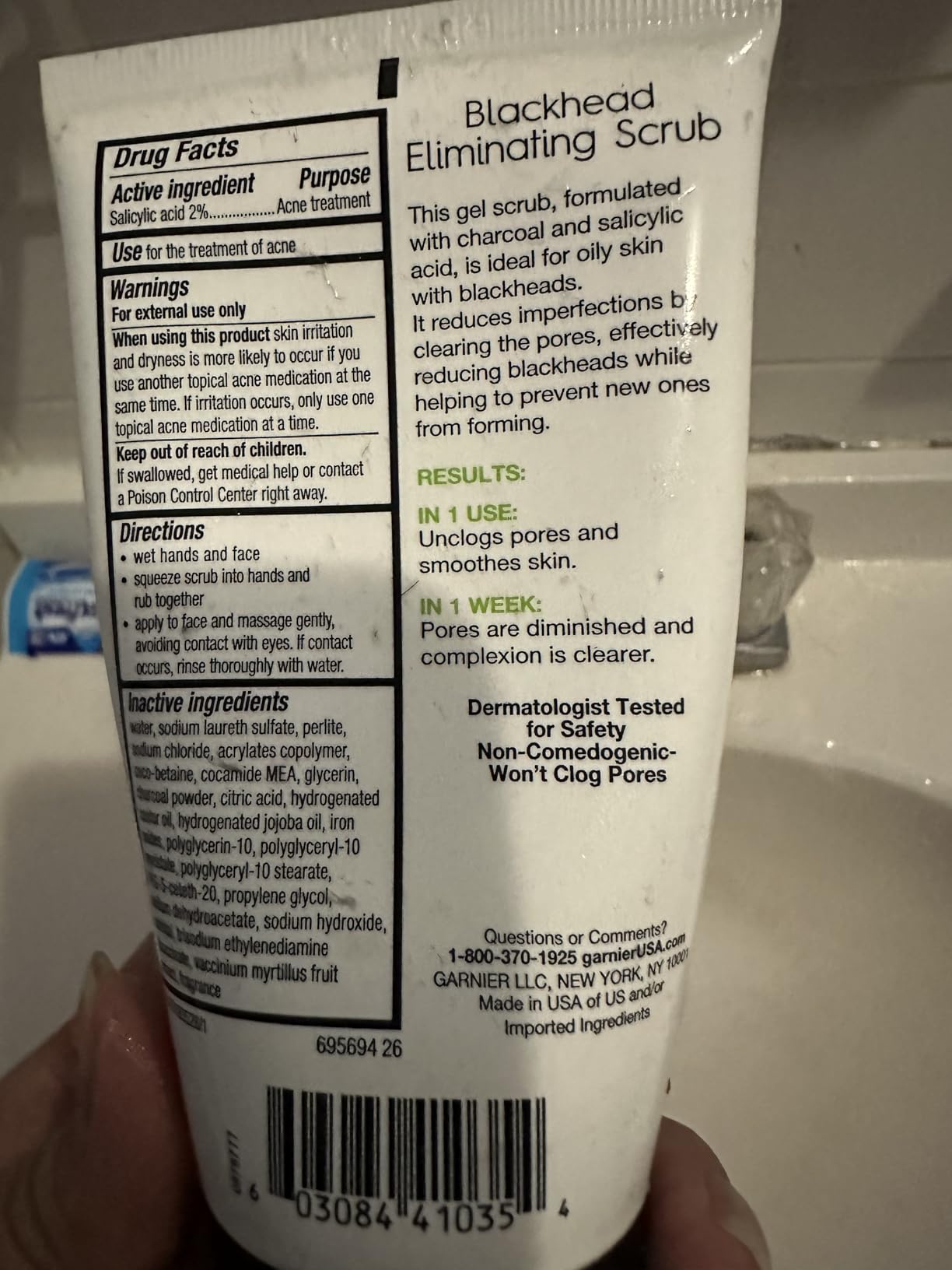 Garnier SkinActive Charcoal Blackhead Eliminating Scrub, 5 Fl Oz (150mL), 1 Count (Packaging Mary Vary)
