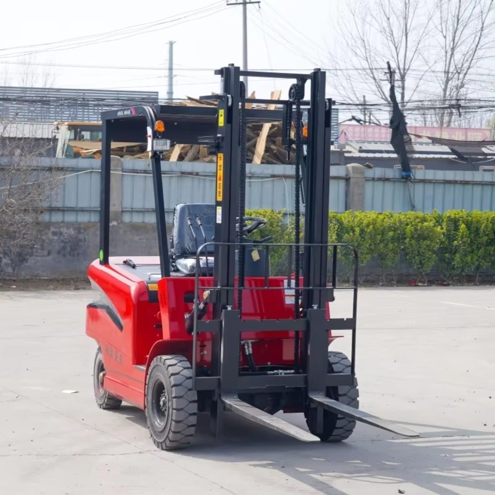 Carrello elevatore elettrico per movimentazione dei materiali - Capacità di sollevamento da 1 a 3 tonnellate per magazzino e uso industriale