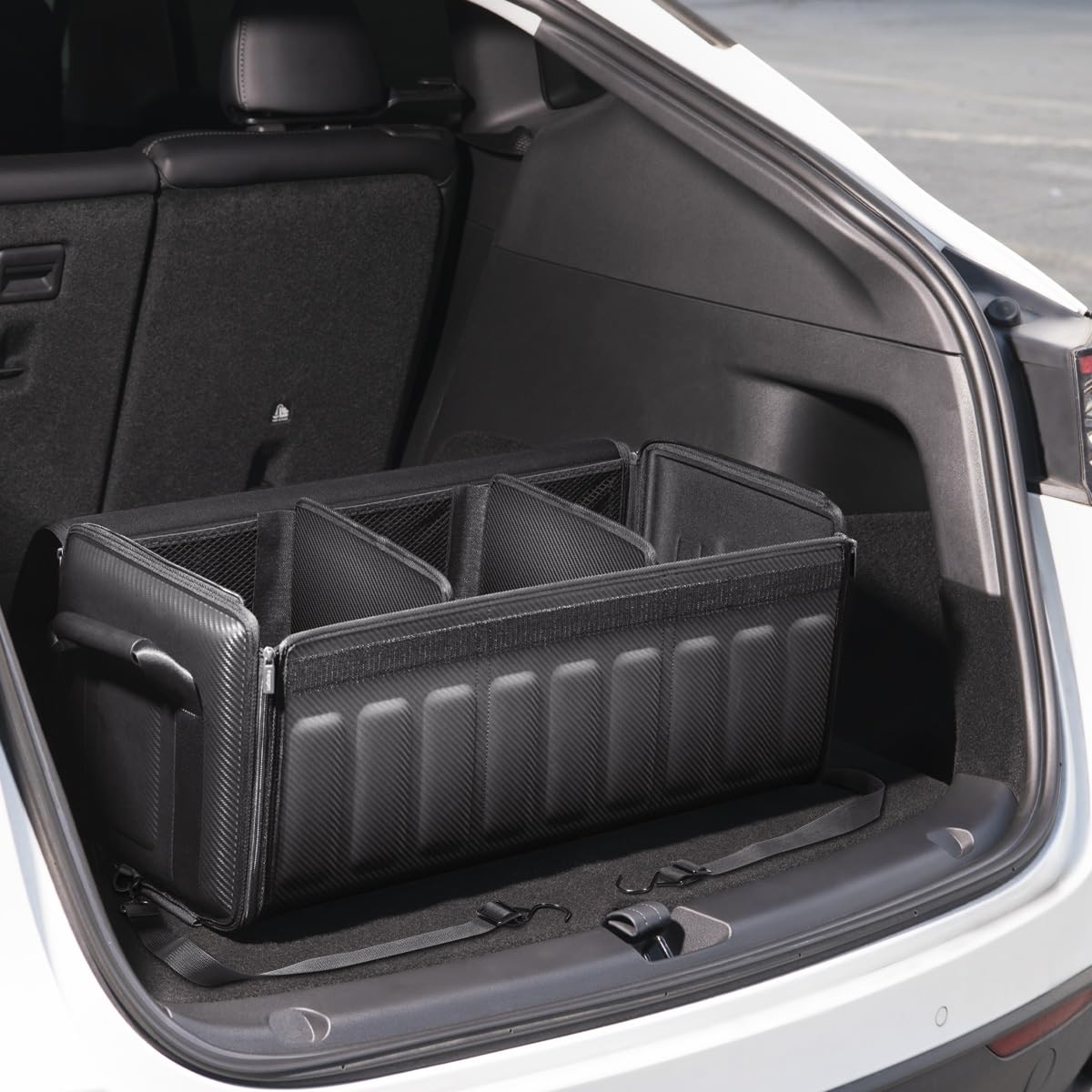 Spigen Tesla Model Y (~2025 Juniper) e 3/S/X Organizer Bagagliaio Auto Pieghevole, Universale Contenitore per Bagagliaio, Scatola di Stoccaggio Progettato per Tesla, Fiat, Alfa, Benz, BMW - Nero